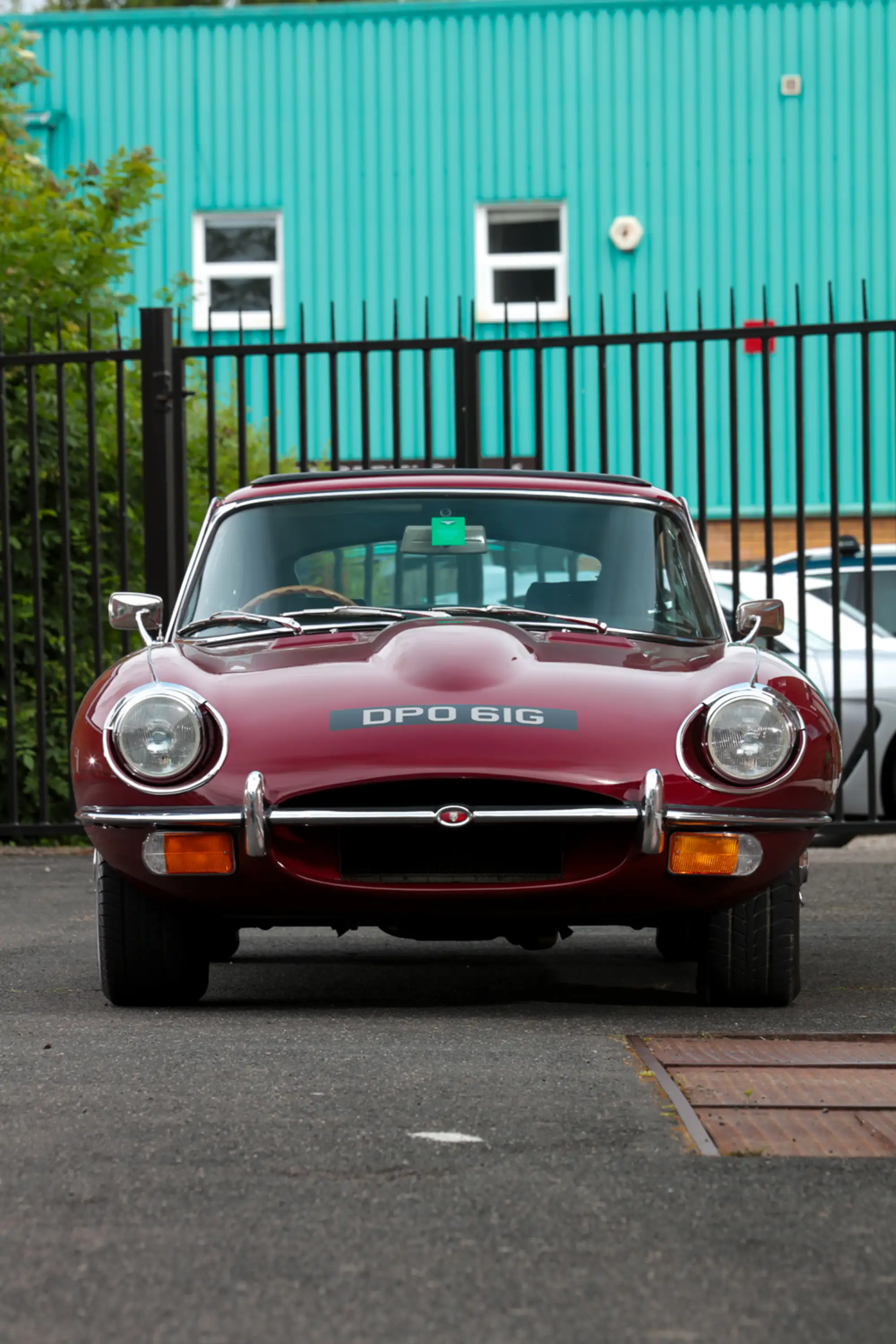 1969 Jaguar E-Type Series 2 Coupé-Sold