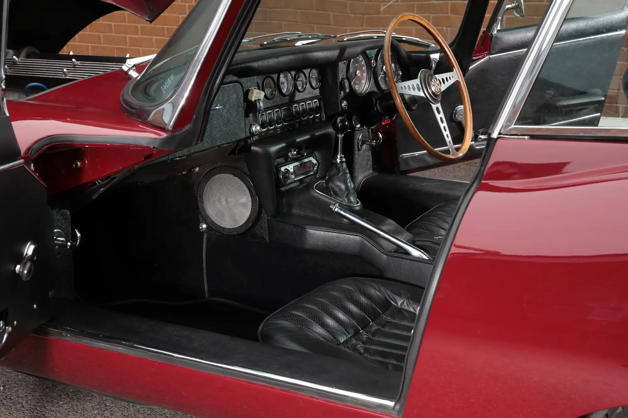 1969 Jaguar E-Type Series 2 Coupé-Sold