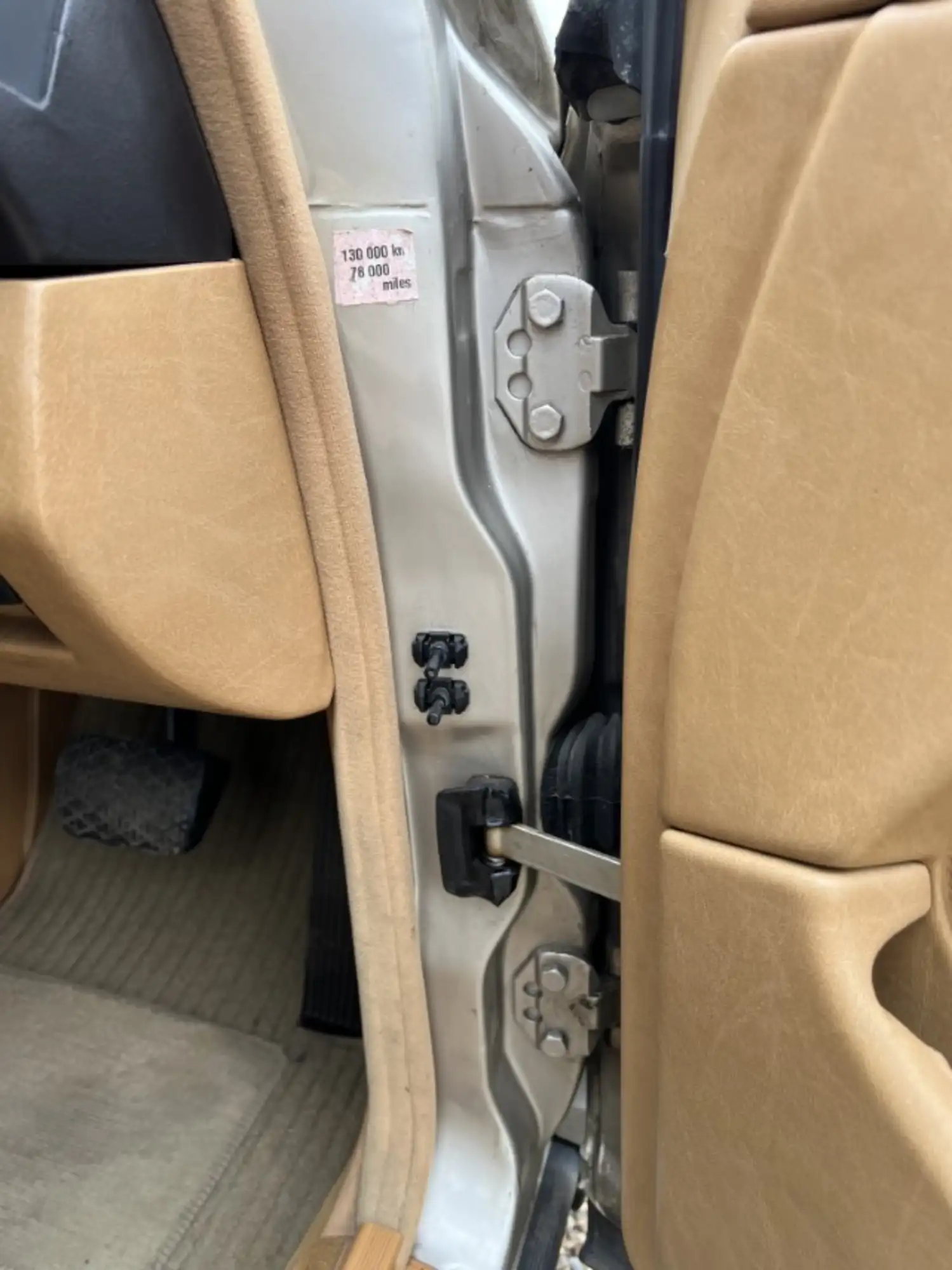 1986 Mercedes-Benz 300E Saloon (W124)-Sold
