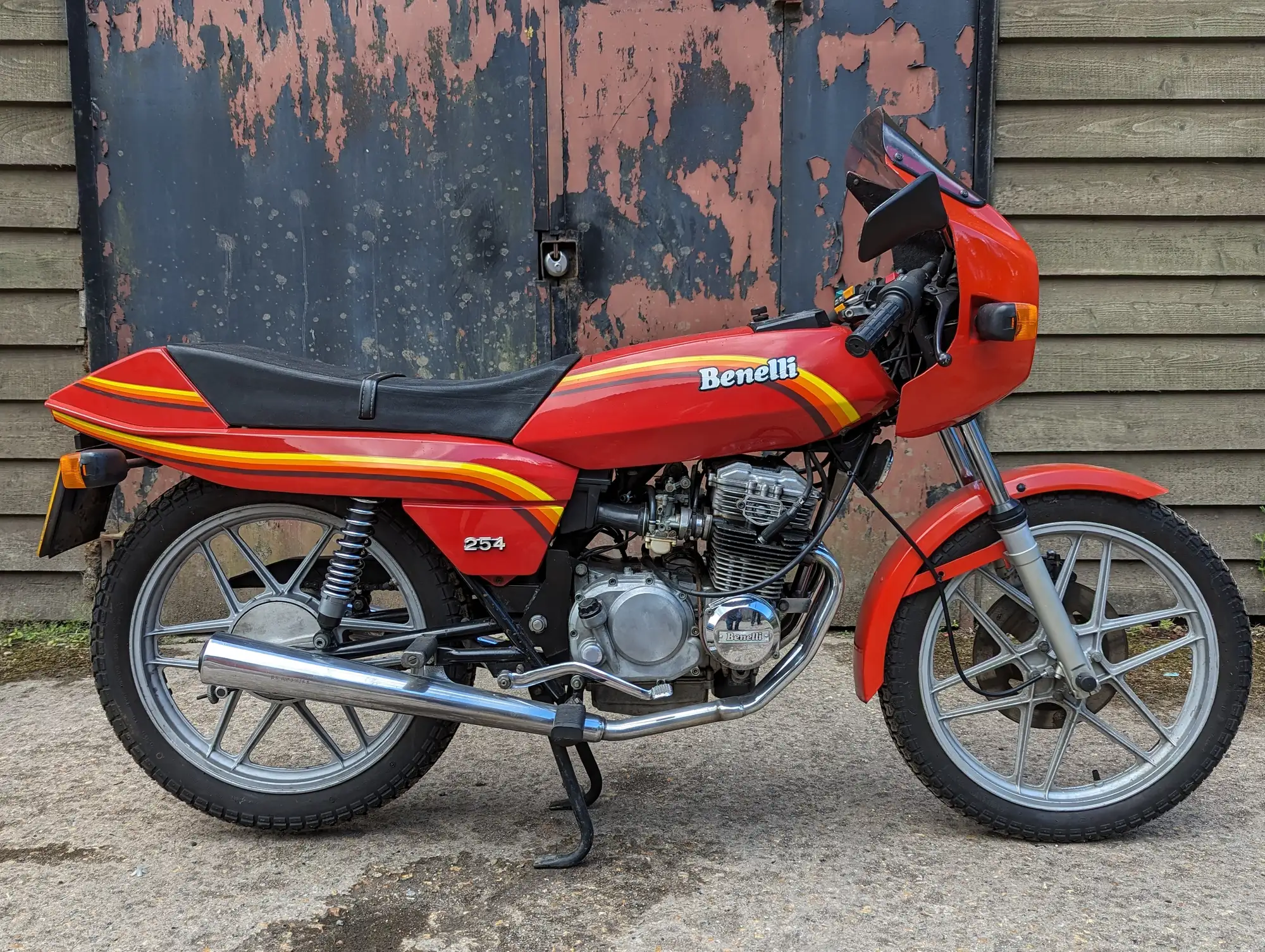 Iconic Auctioneers | 1980 Benelli 254 231-Sold