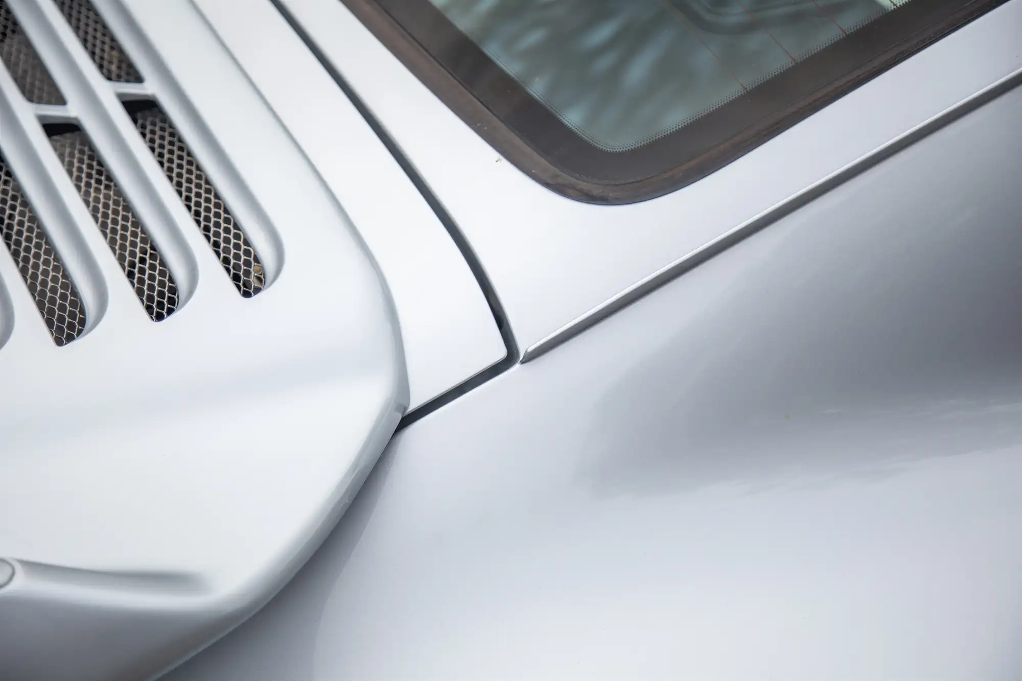 1996 Porsche 993 Carrera 4-Sold