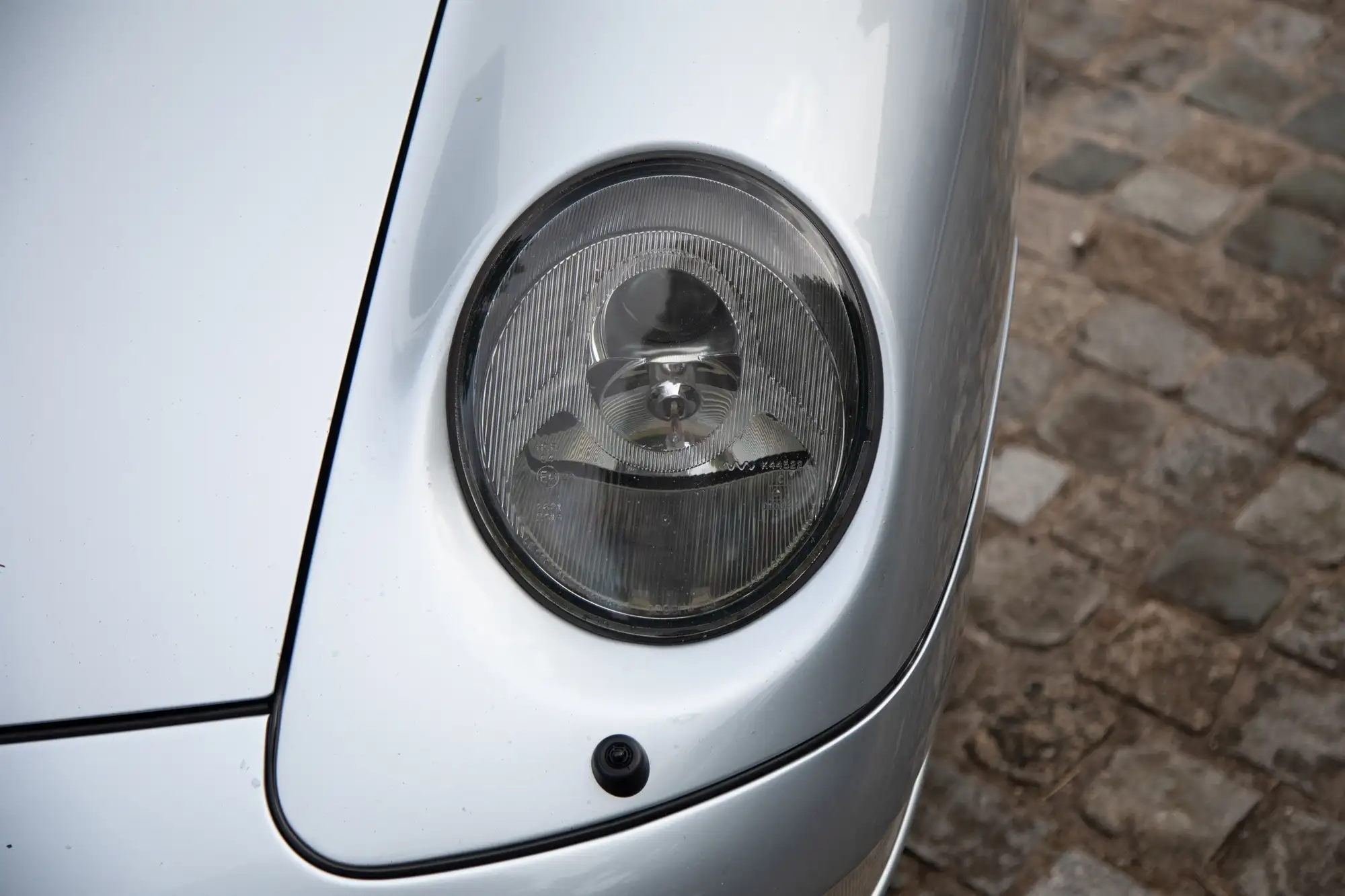 1996 Porsche 993 Carrera 4-Sold