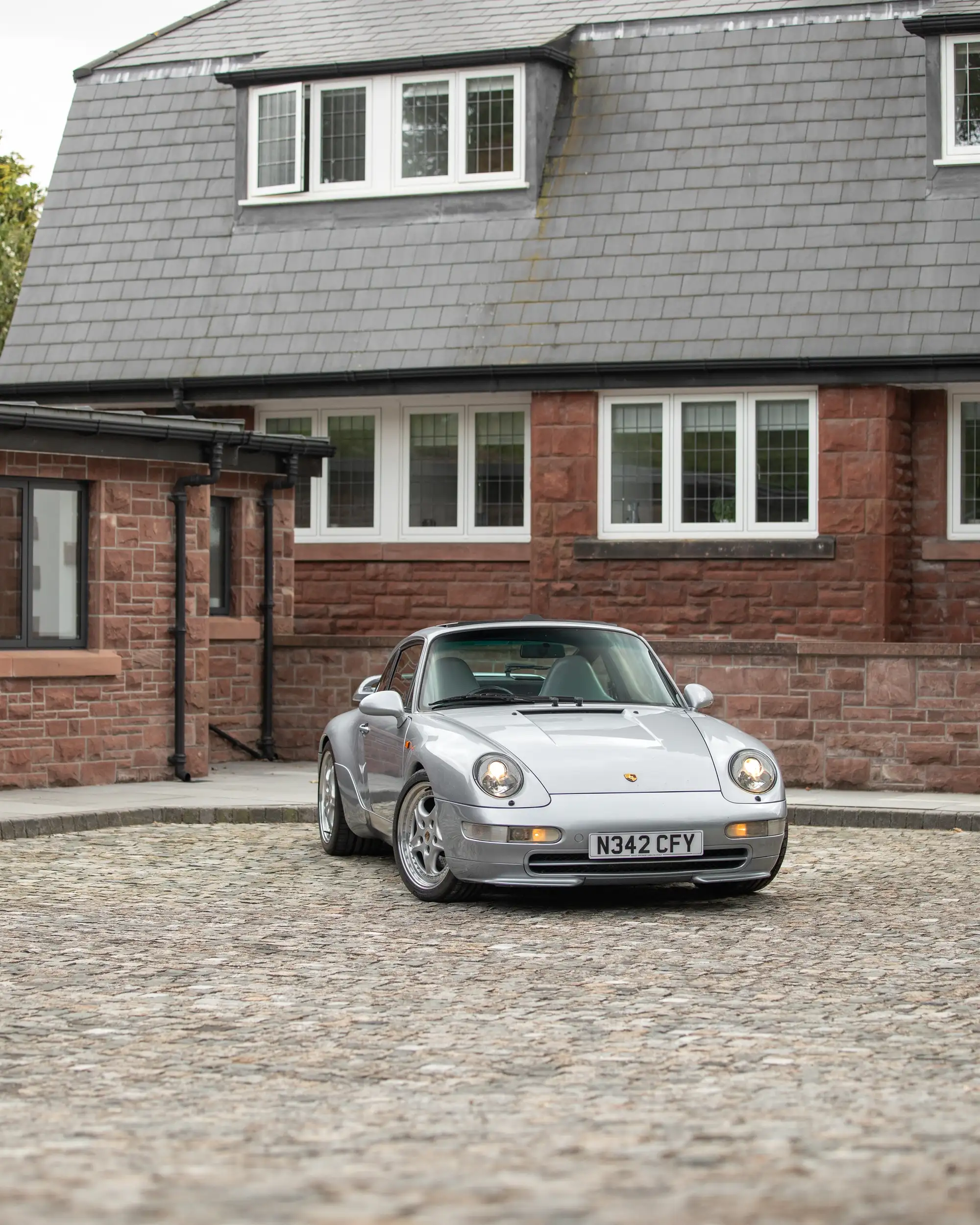 1996 Porsche 993 Carrera 4-Sold