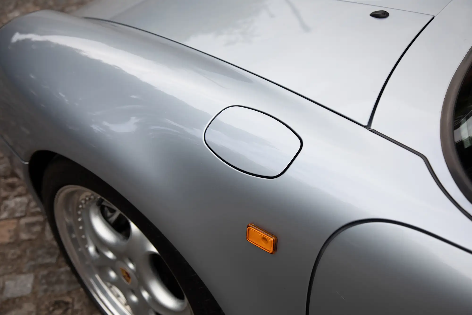 1996 Porsche 993 Carrera 4-Sold