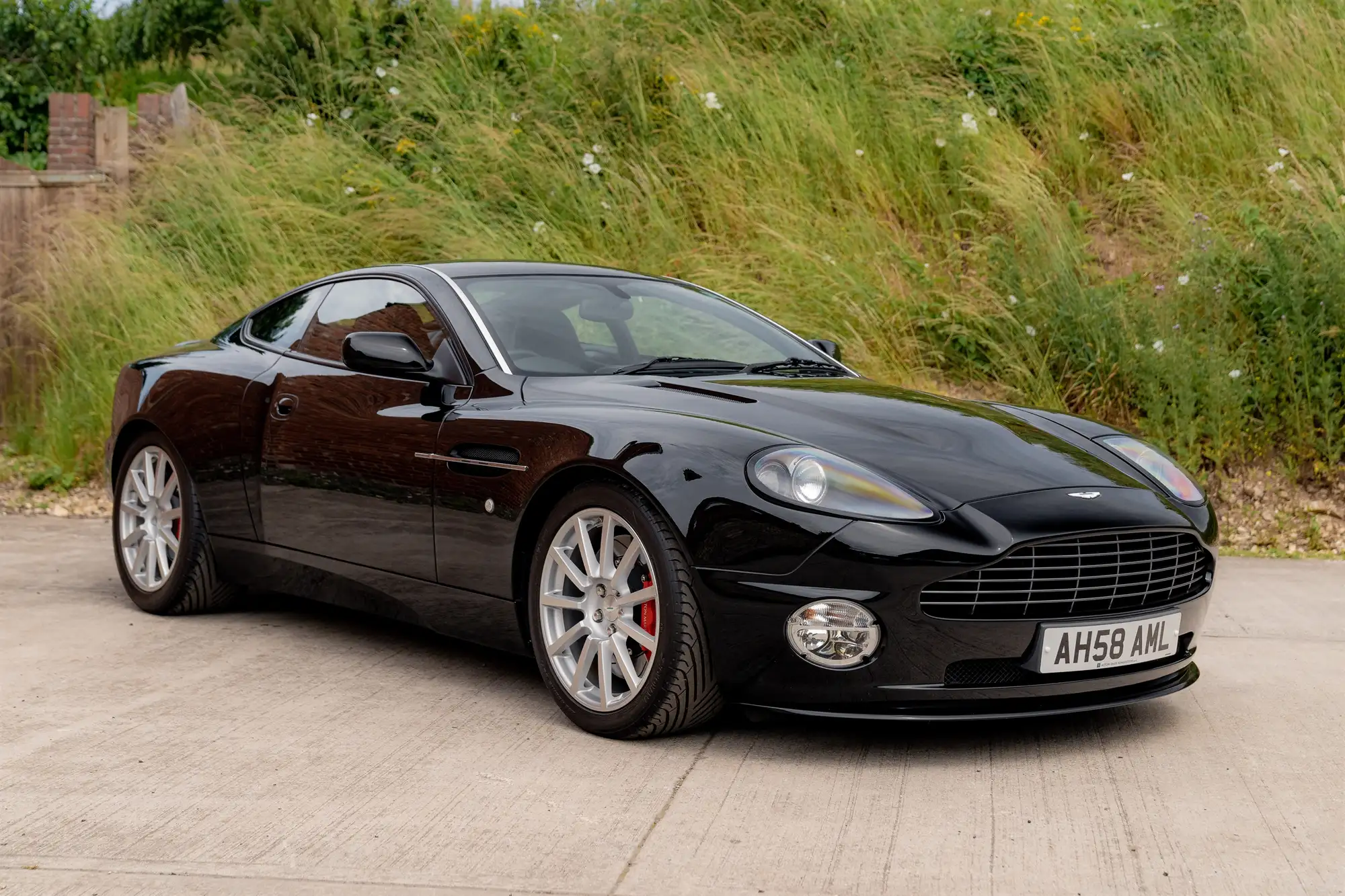 2008 Aston Martin Vanquish S Ultimate-Sold