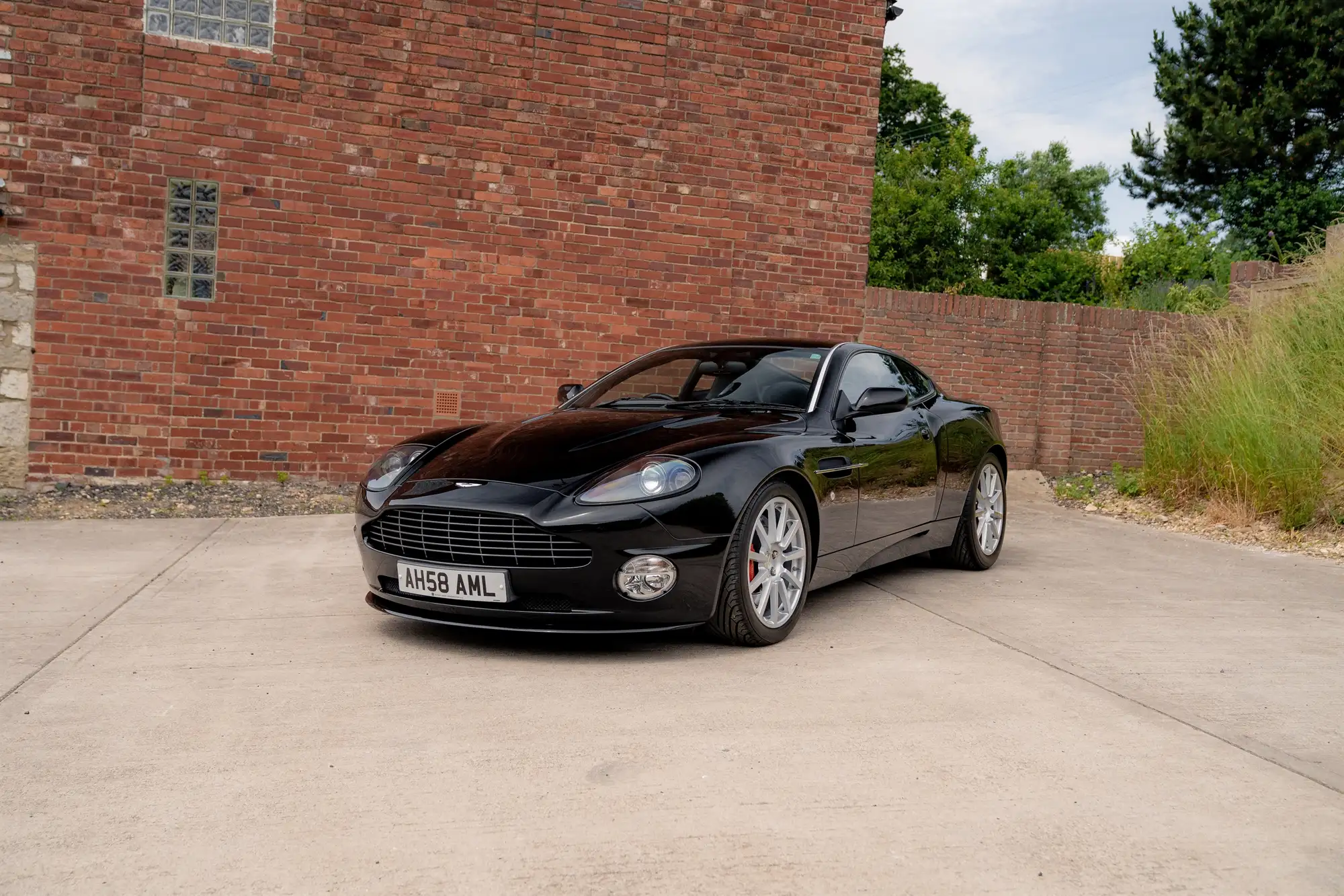 2008 Aston Martin Vanquish S Ultimate-Sold