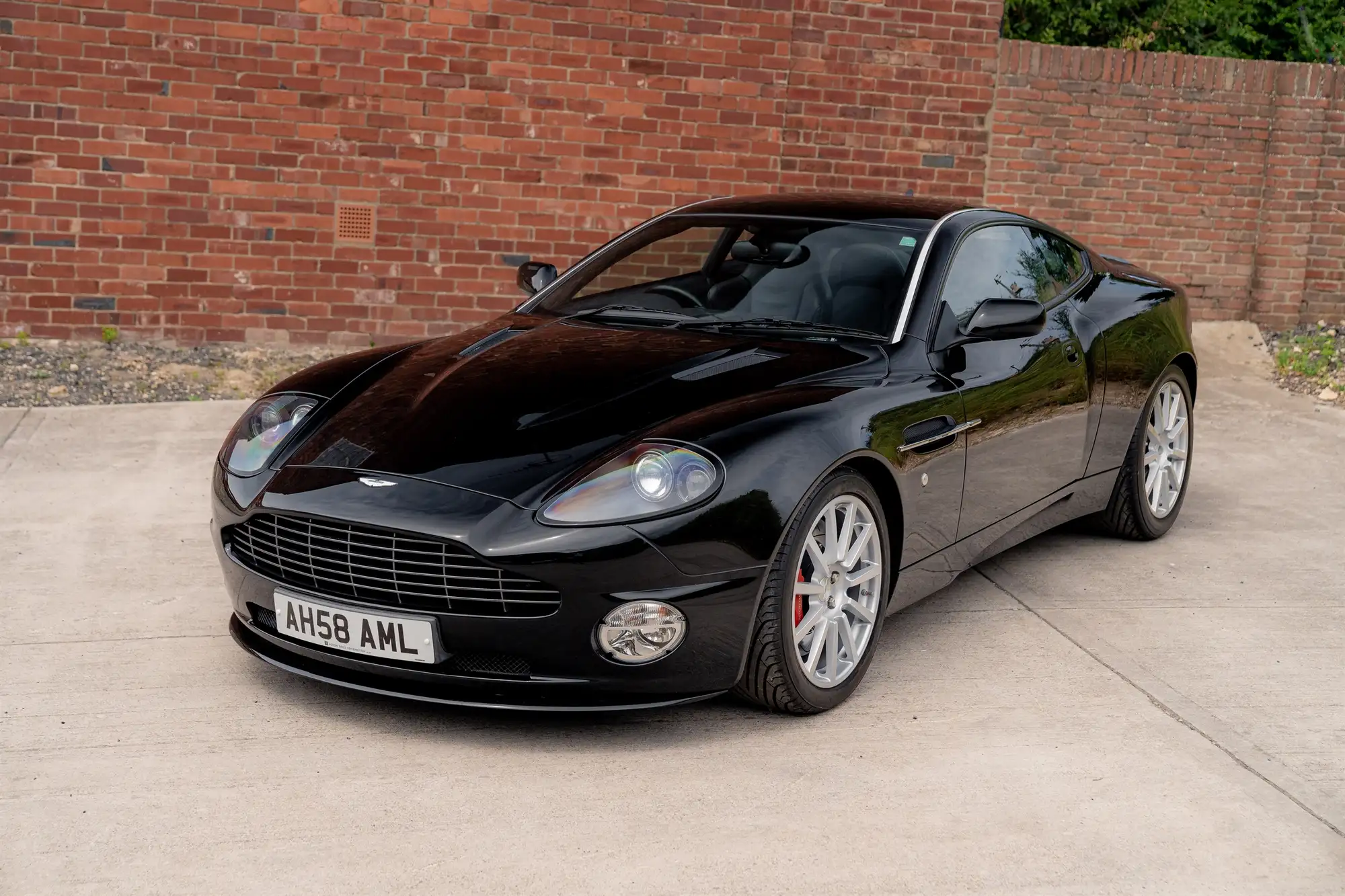 2008 Aston Martin Vanquish S Ultimate-Sold