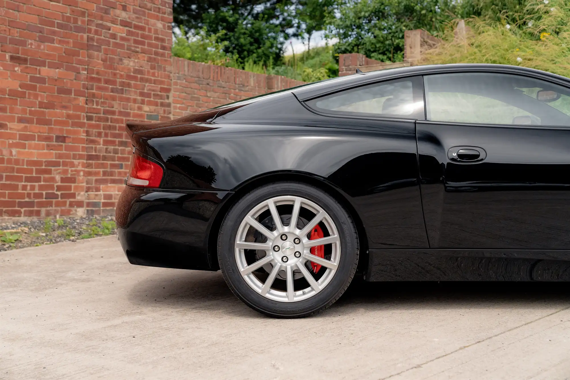 2008 Aston Martin Vanquish S Ultimate-Sold
