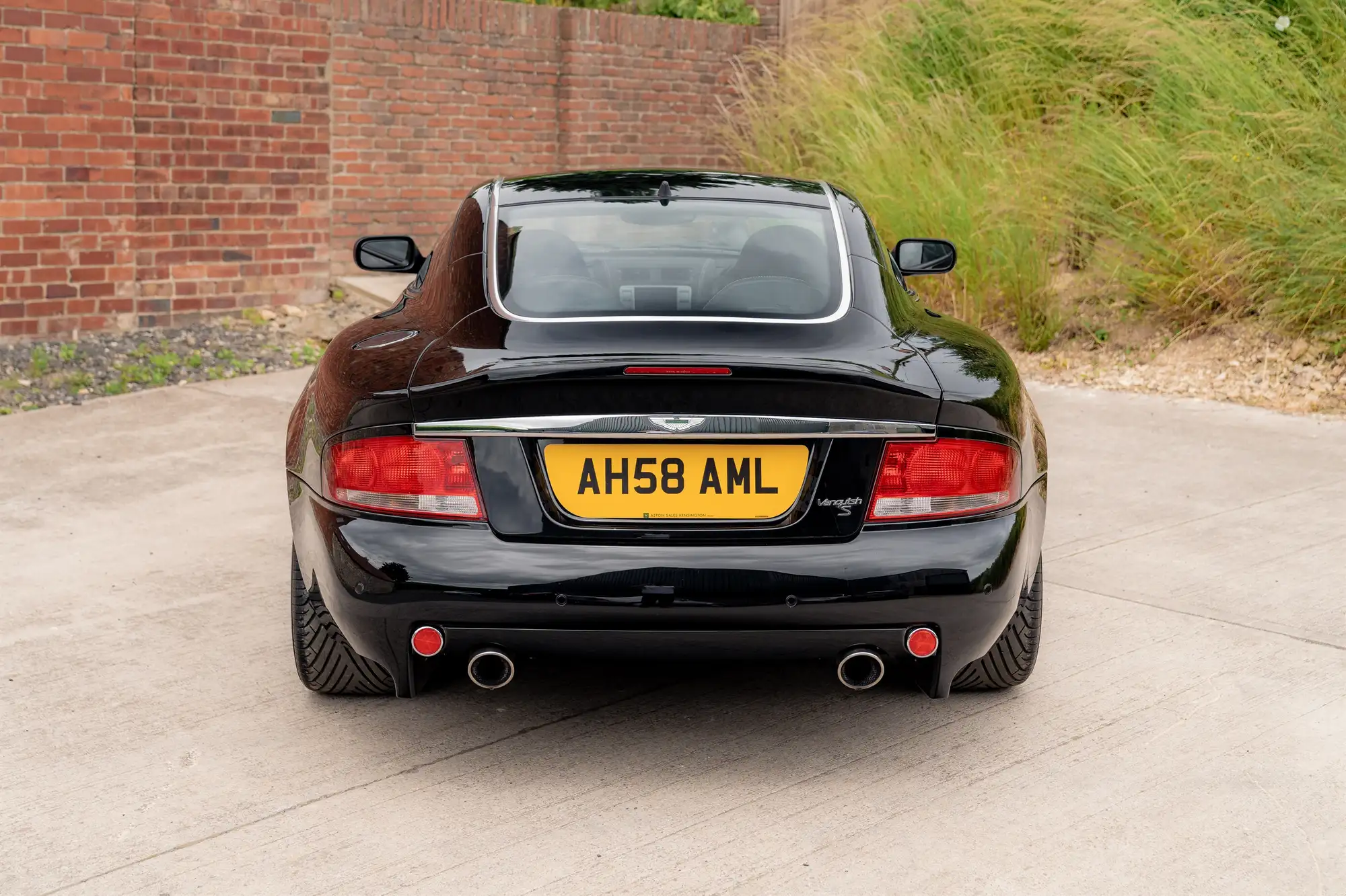 2008 Aston Martin Vanquish S Ultimate-Sold