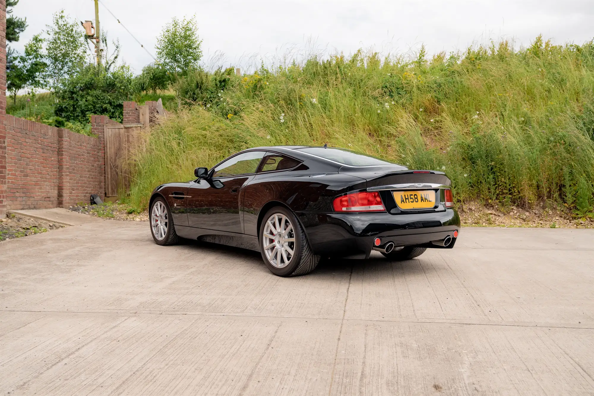 2008 Aston Martin Vanquish S Ultimate-Sold