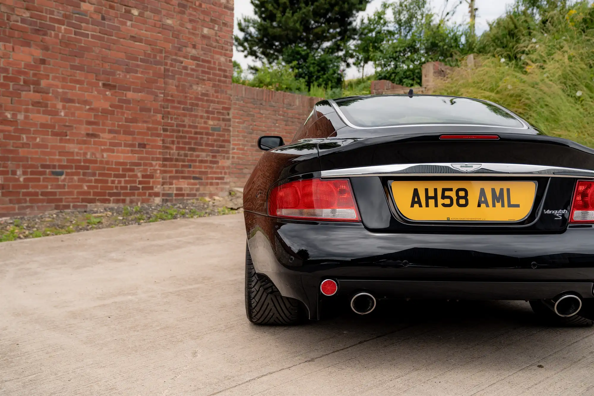 2008 Aston Martin Vanquish S Ultimate-Sold