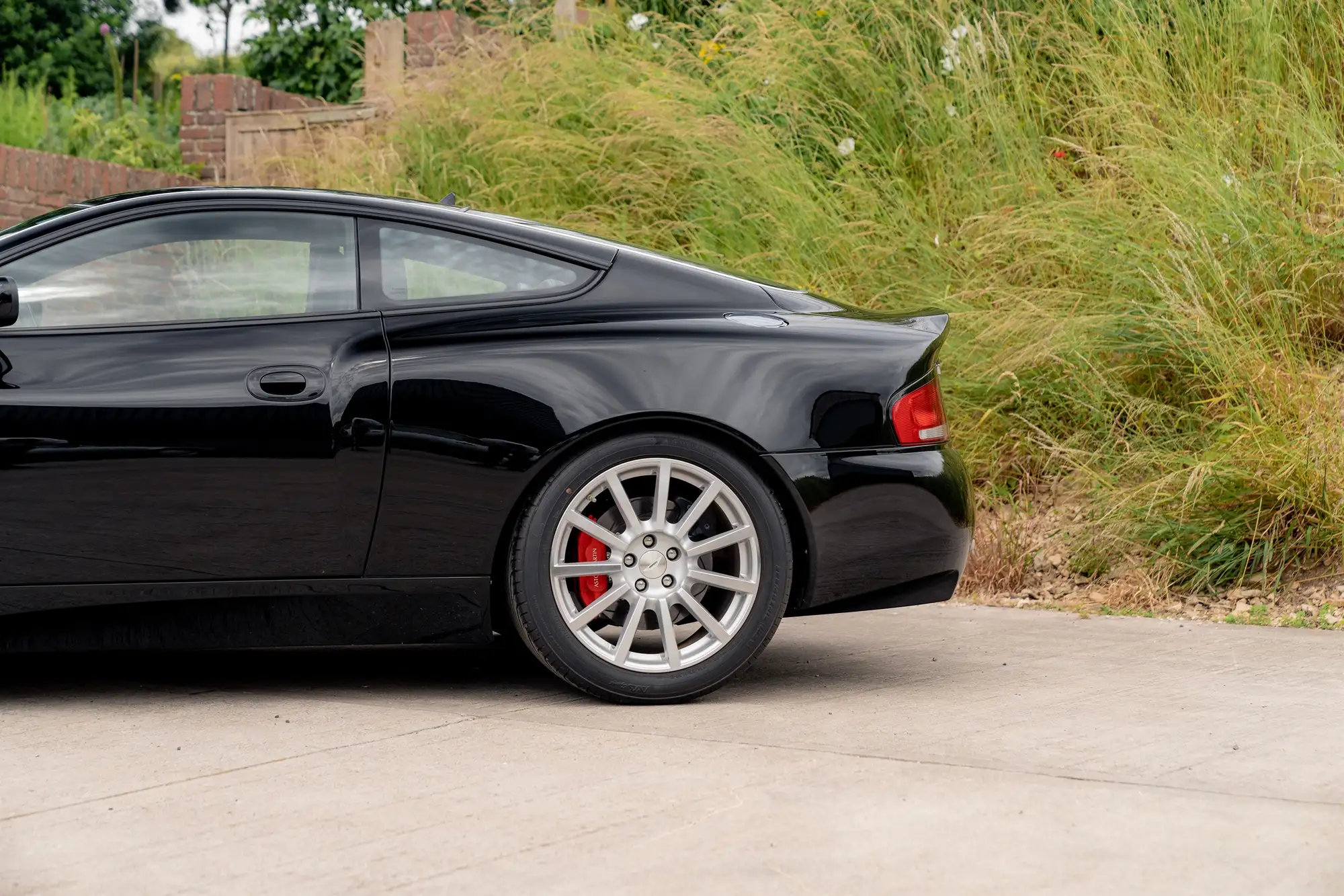 2008 Aston Martin Vanquish S Ultimate-Sold