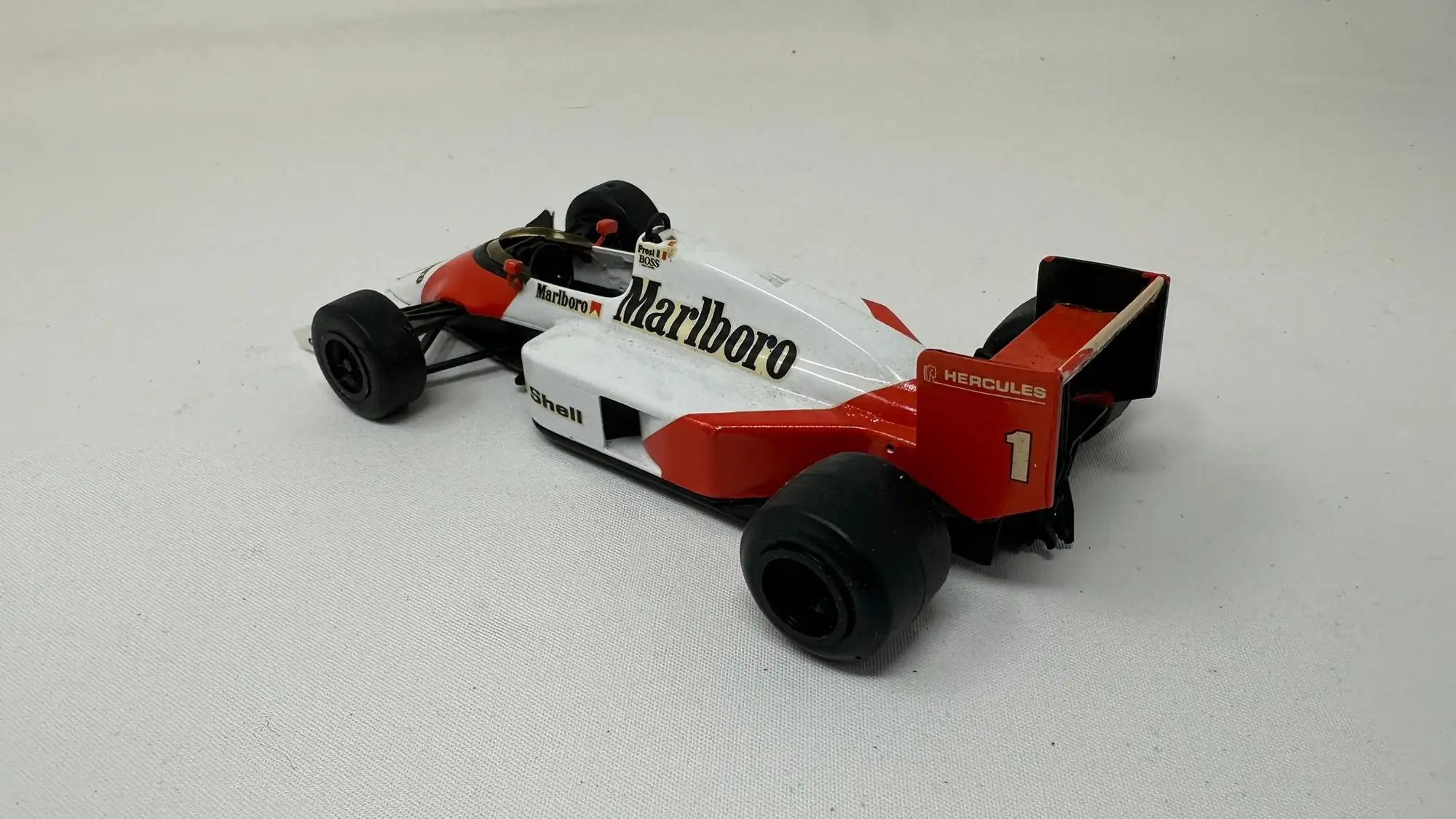 Rare Highly Detailed Metal Model of the 1989 McLaren Honda M-Sold
