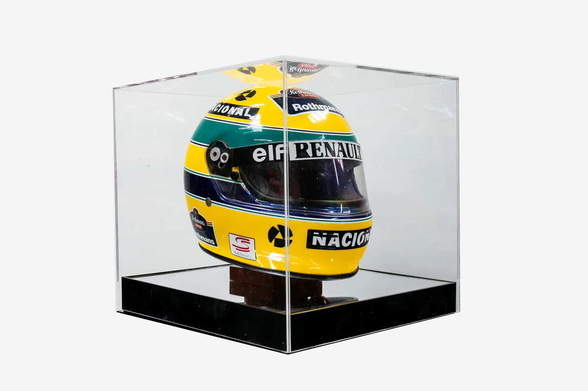 Reproduction Ayrton Senna Helmet in the 1986 JPS Lotus Renau-Sold