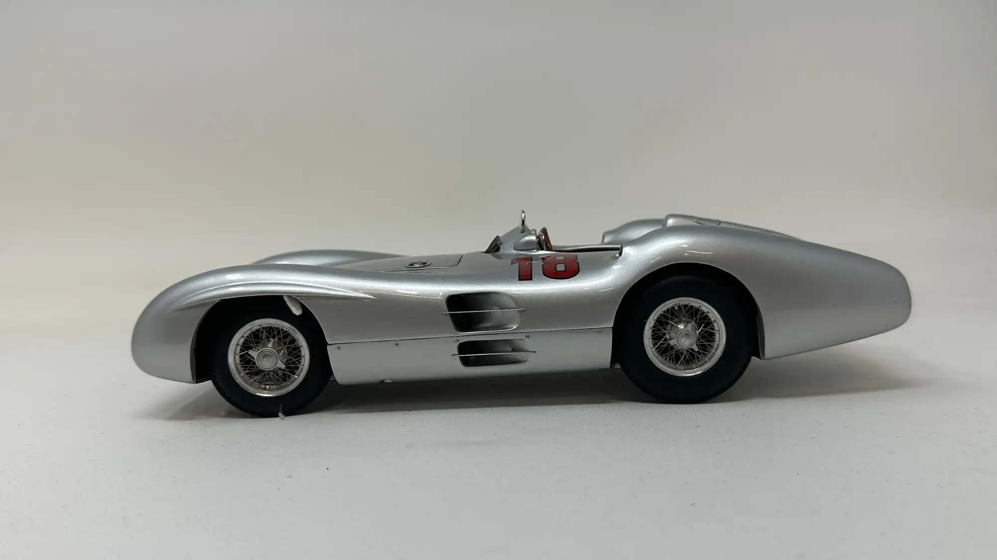 CMC Quality Model of Fangio's Grand Prix-Winning Mercedes-Be-Sold