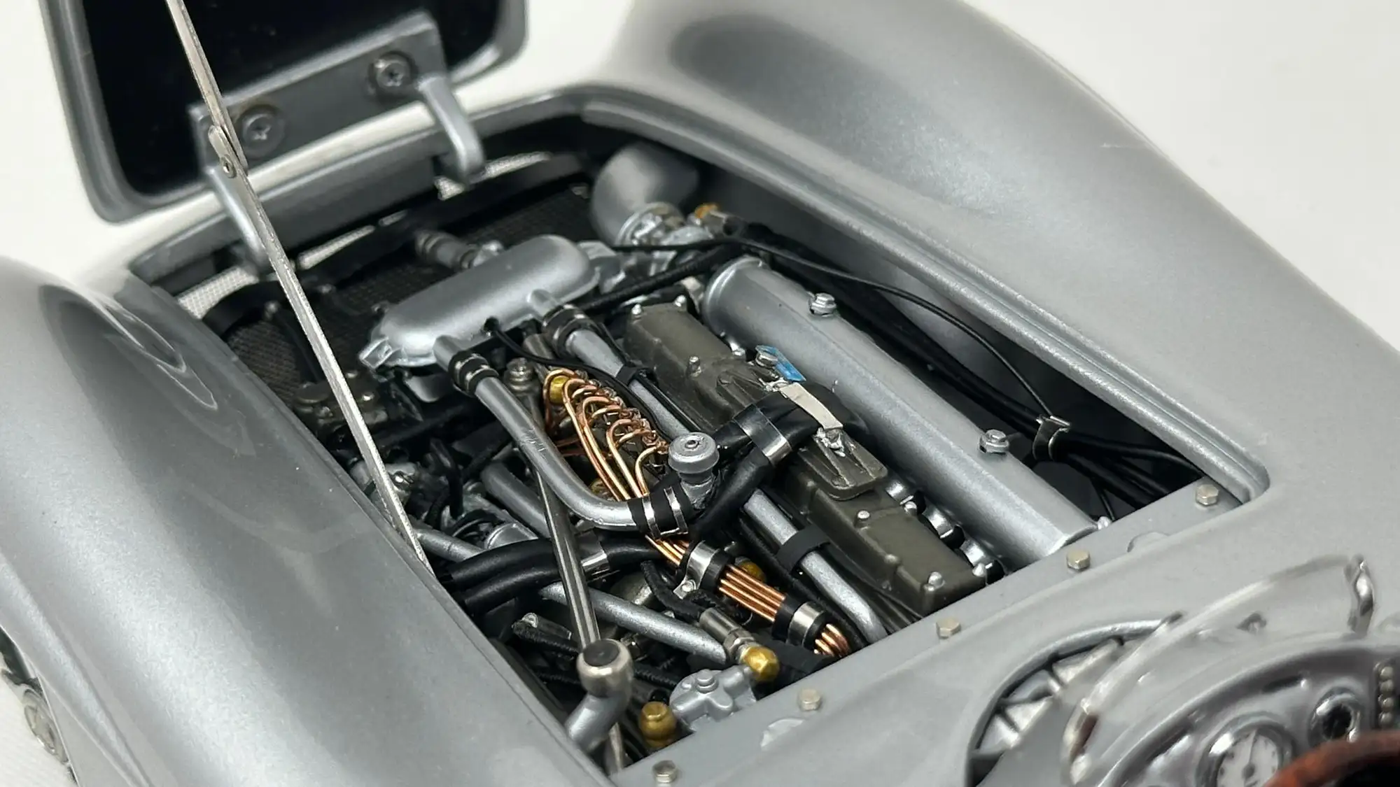 CMC Quality Model of Fangio's Grand Prix-Winning Mercedes-Be-Sold