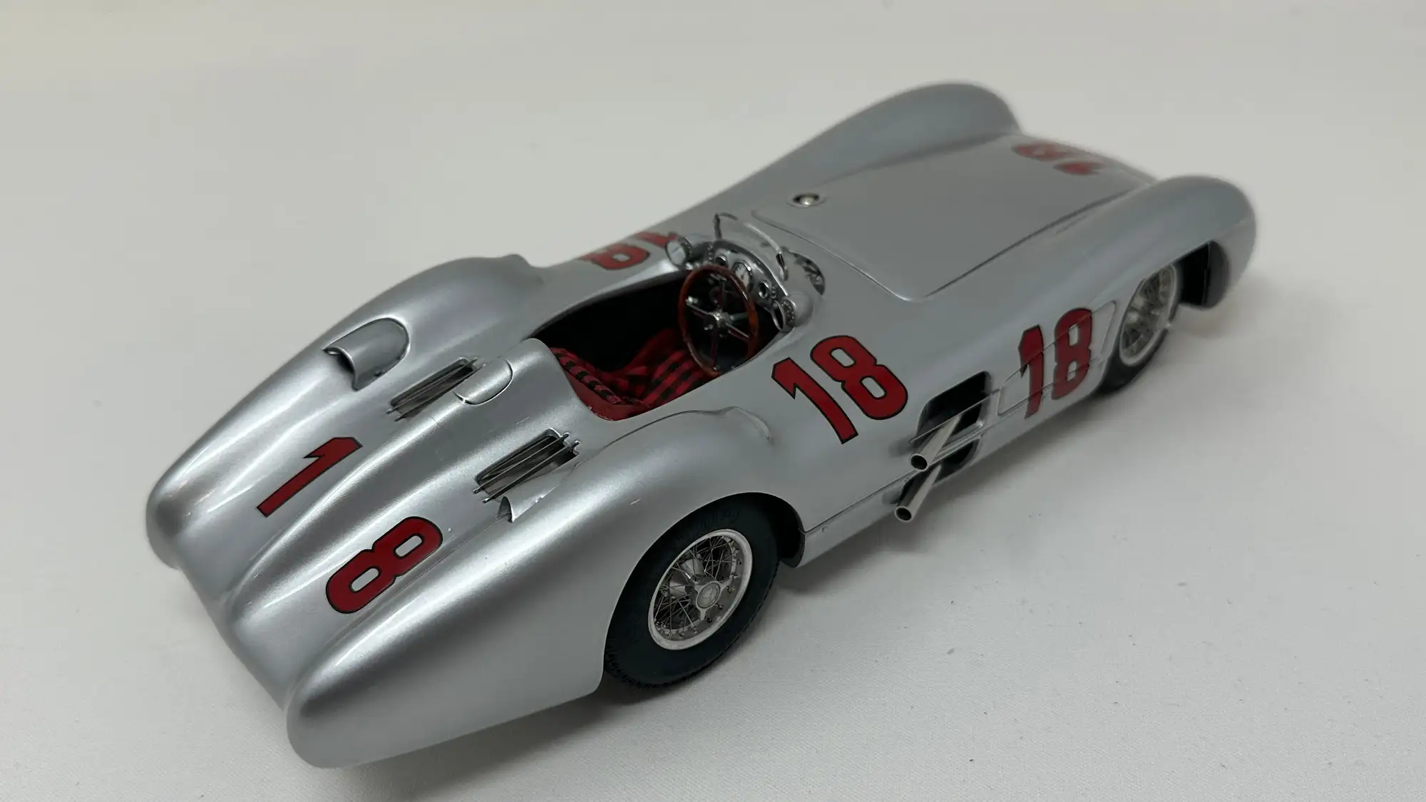CMC Quality Model of Fangio's Grand Prix-Winning Mercedes-Be-Sold