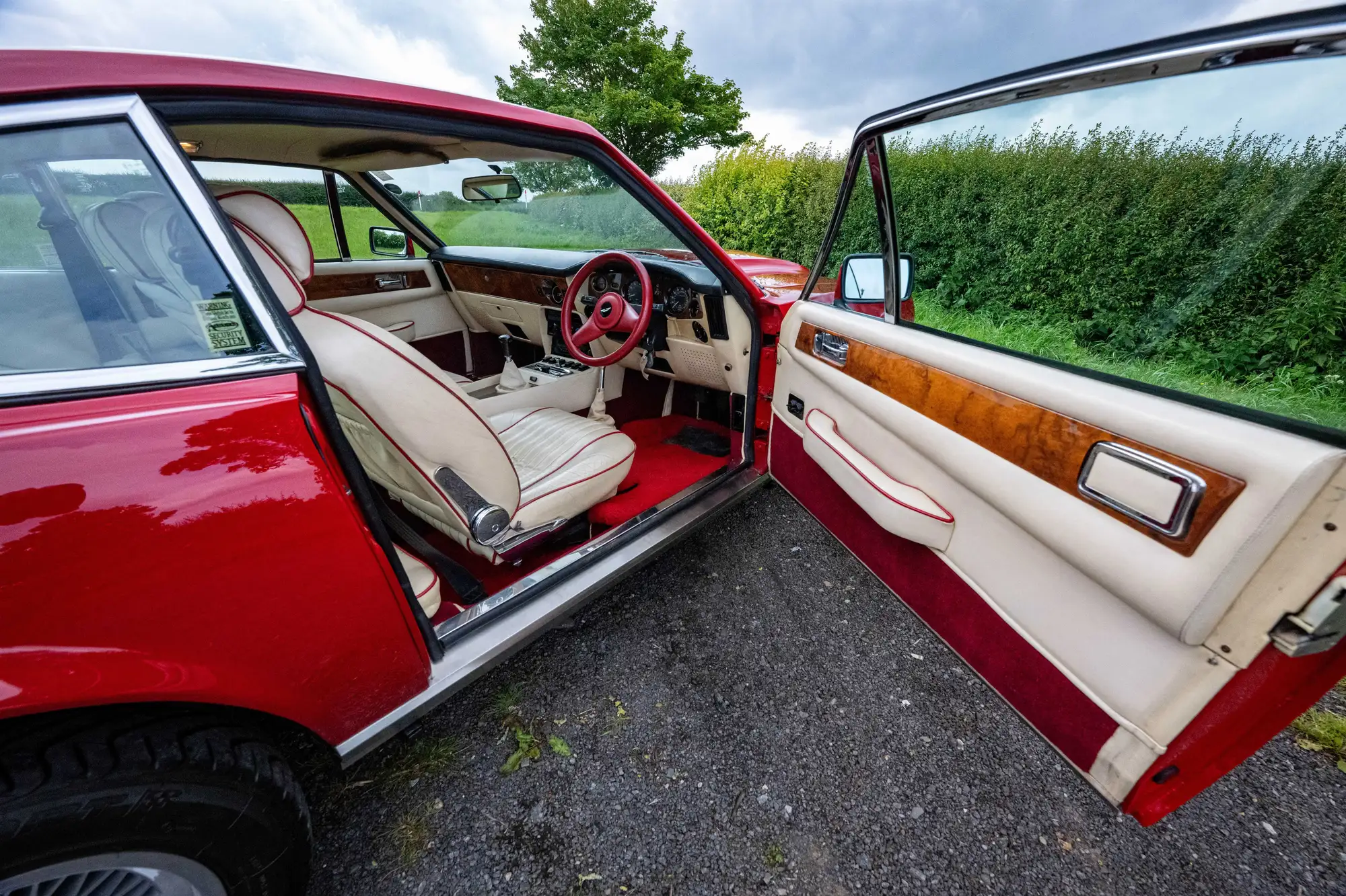 1988 Aston Martin V8 Vantage X-Pack Manual (V580)-For Sale