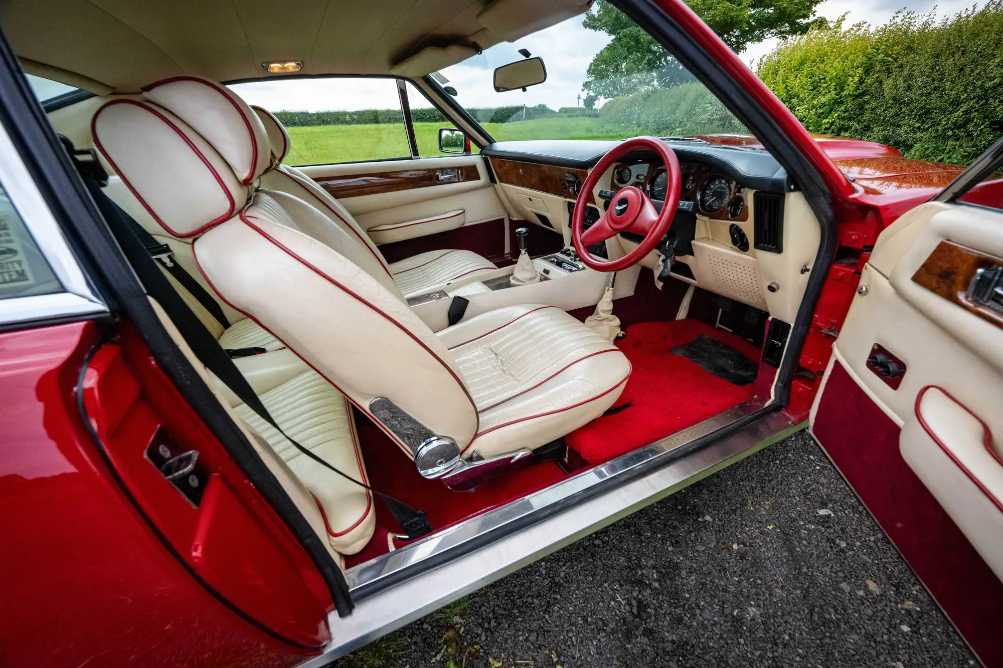 1988 Aston Martin V8 Vantage X-Pack Manual (V580)-For Sale