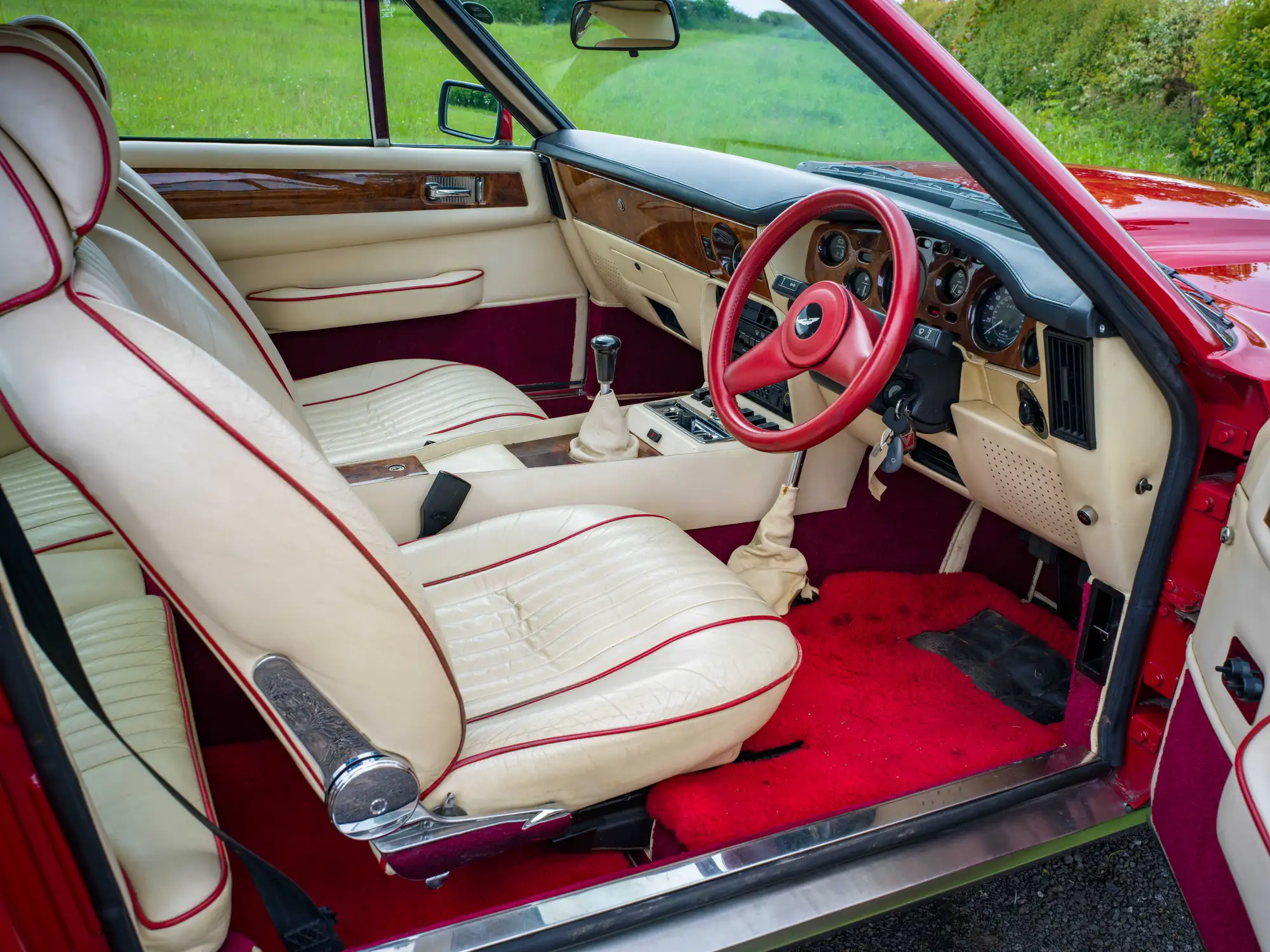 1988 Aston Martin V8 Vantage X-Pack Manual (V580)-For Sale