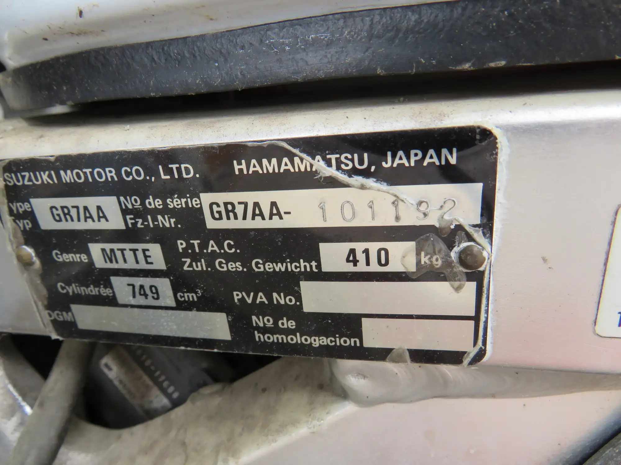 1990 Suzuki GSXR750L 748cc-Sold