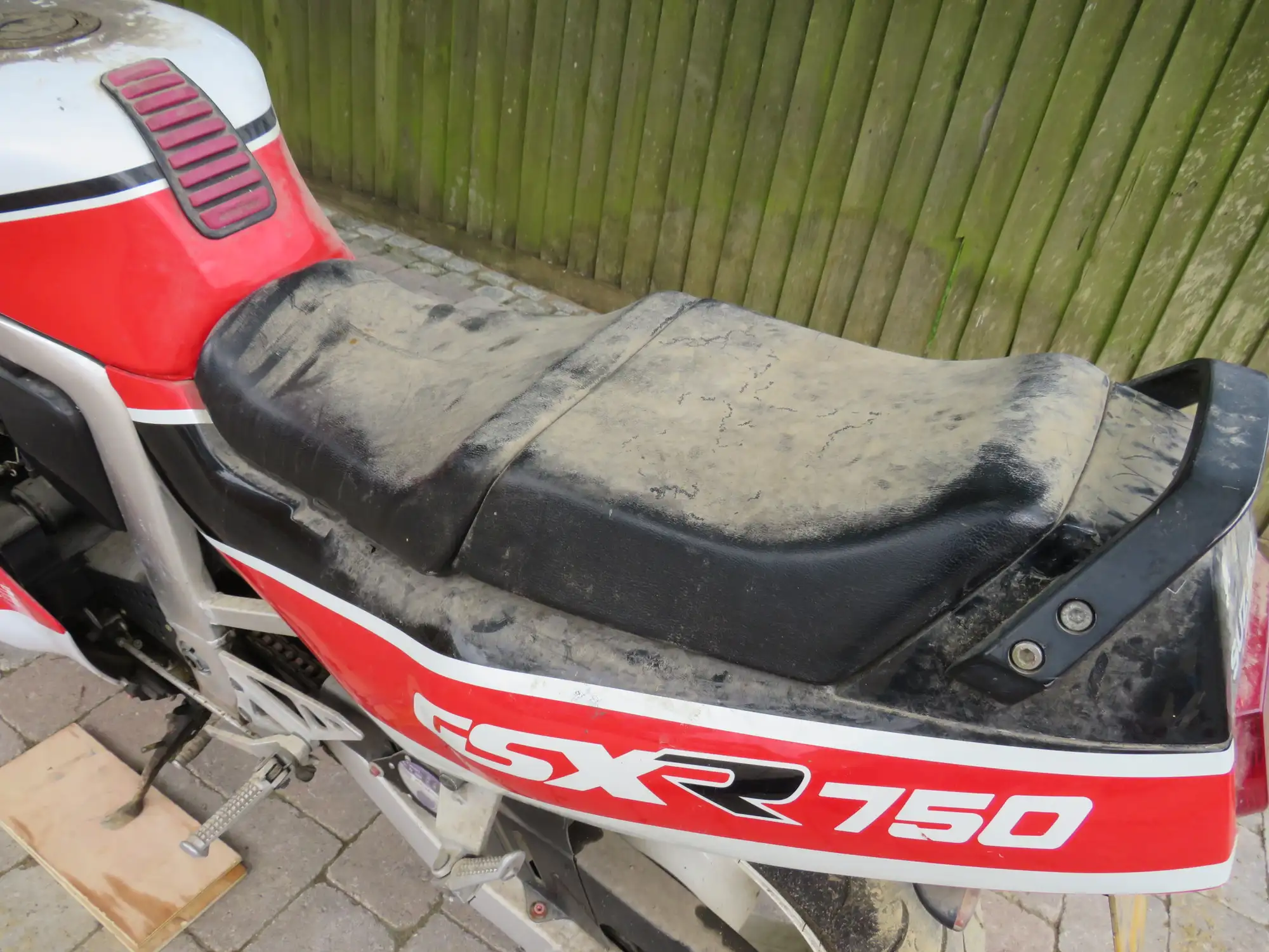 1990 Suzuki GSXR750L 748cc-Sold