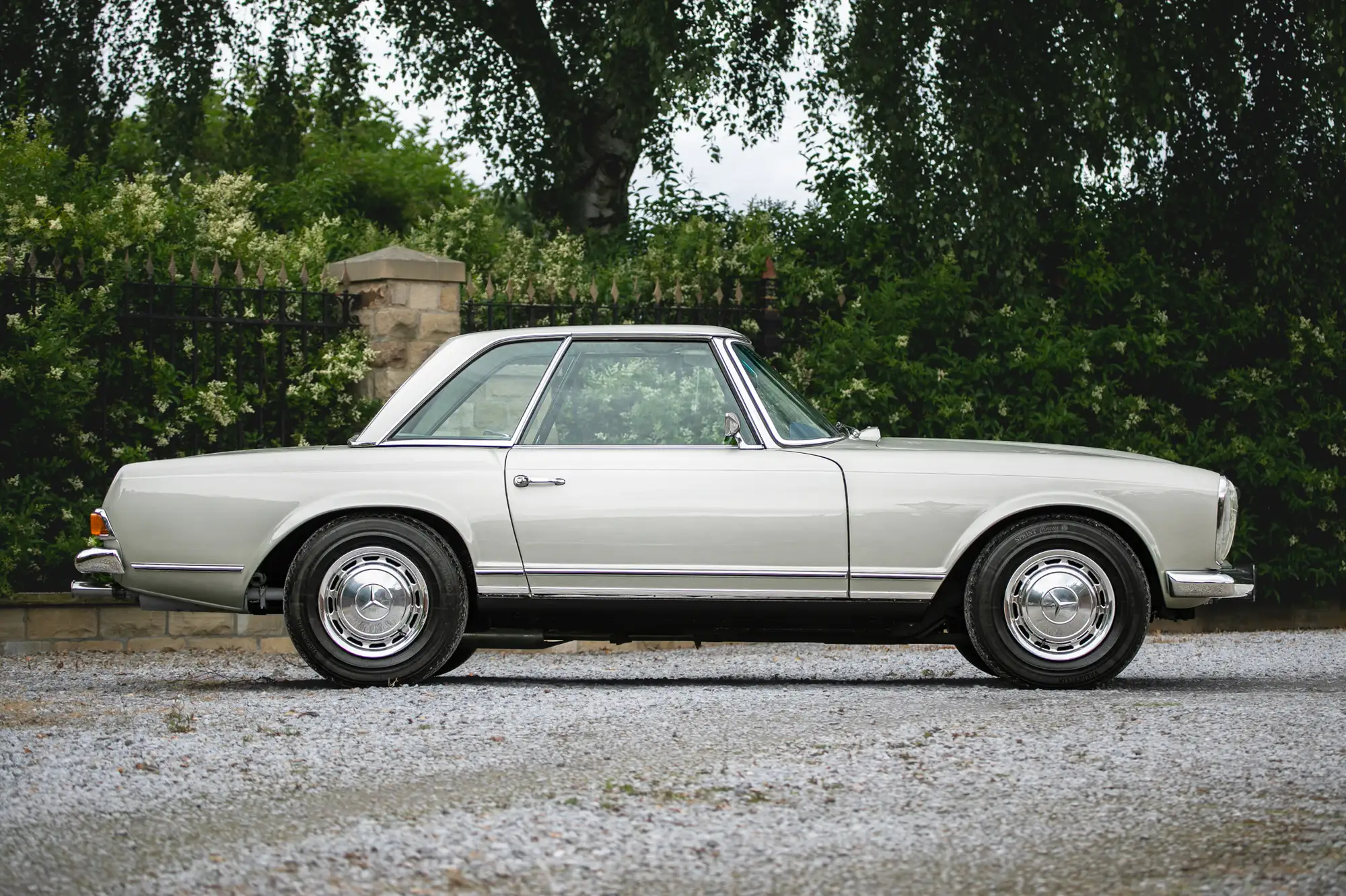 1969 Mercedes-Benz 280SL (W113) 'Pagoda' -For Sale