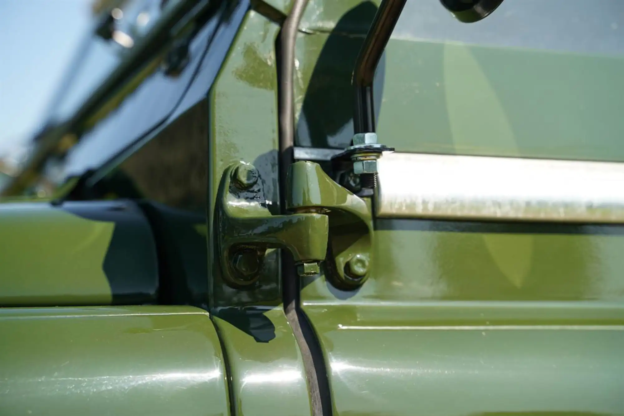 1960 Land Rover Series II 88''-Sold