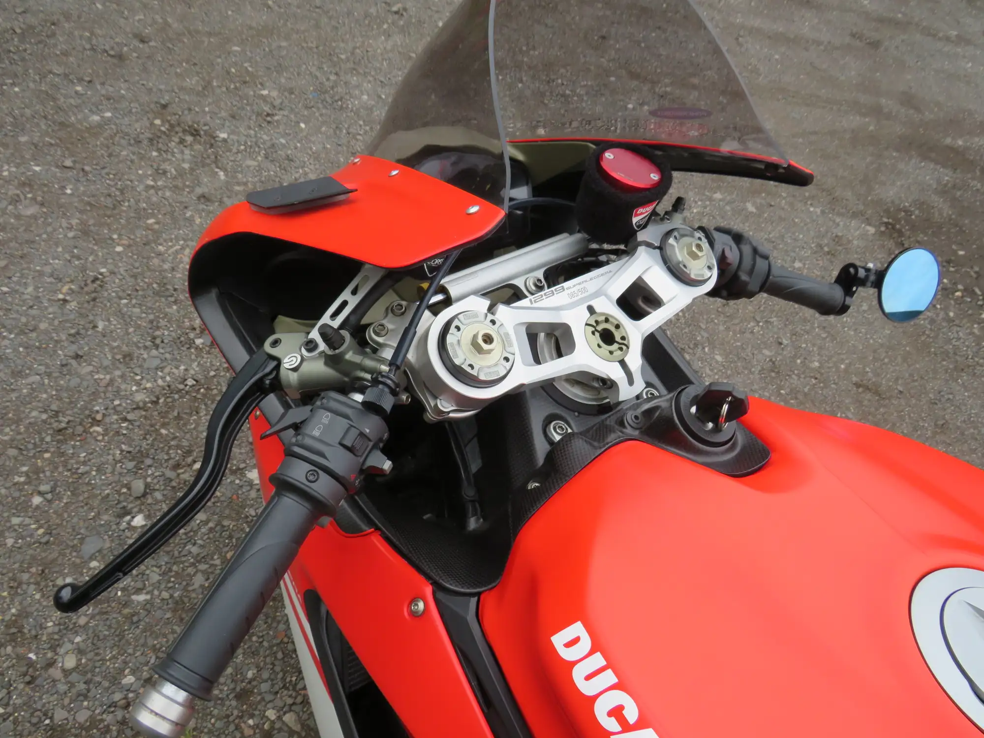 2017 Ducati 1299 Superleggera 1285cc-For Sale