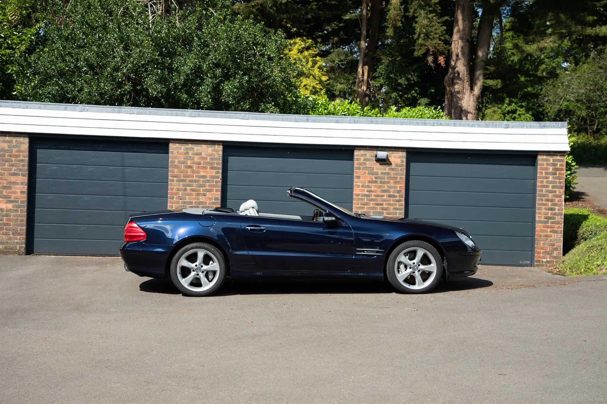2003 Mercedes Benz SL600-Sold