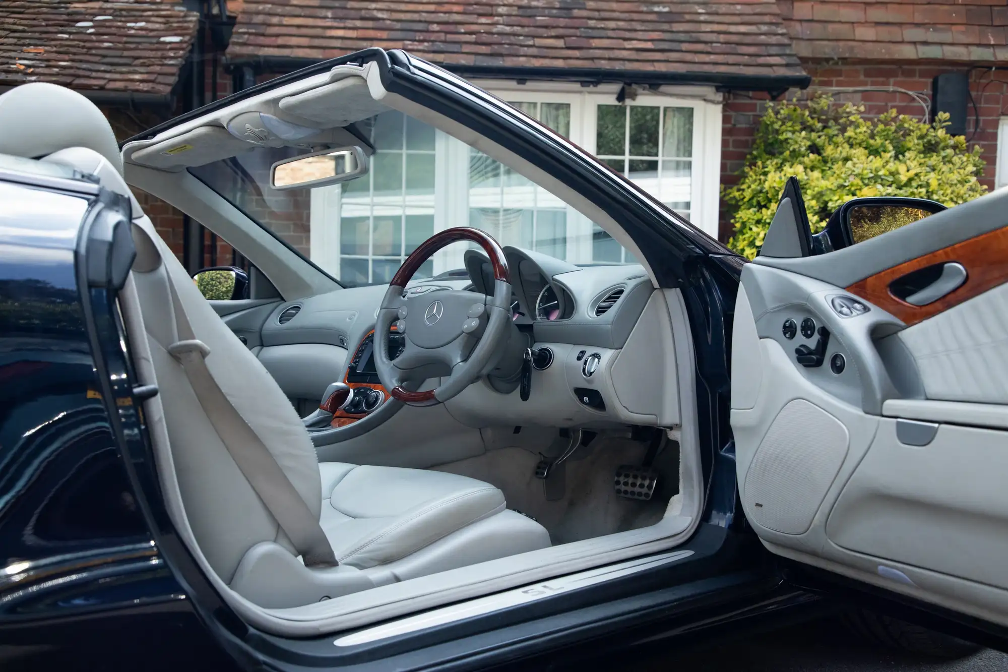 2003 Mercedes Benz SL600-Sold