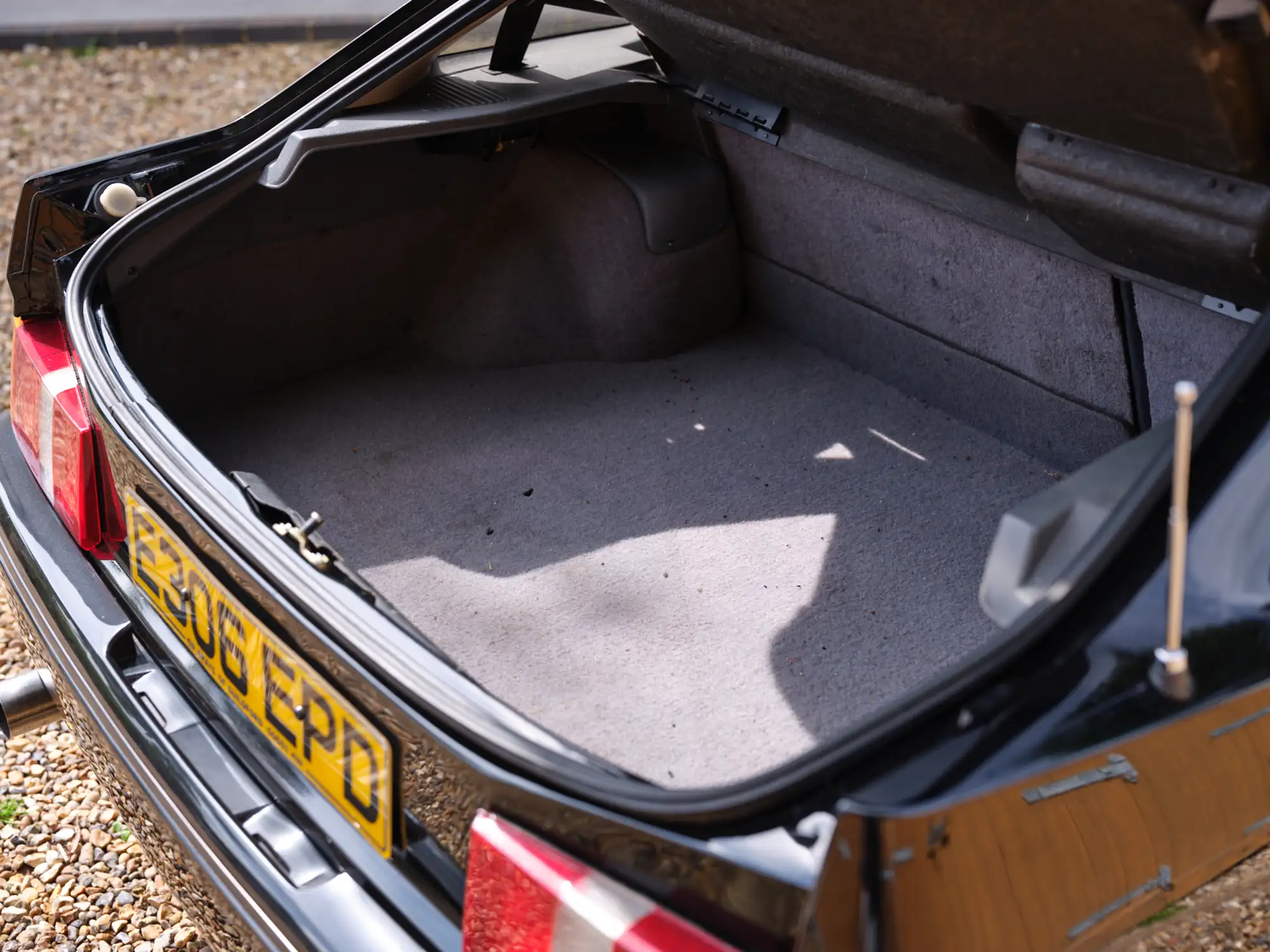 1987 Ford Sierra RS500 (#143/500)-Sold