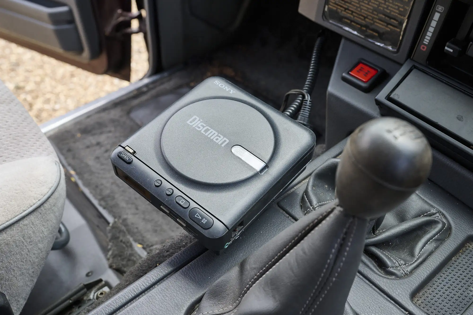 1987 Range Rover Vogue V8 3.5 EFi Manual-Sold