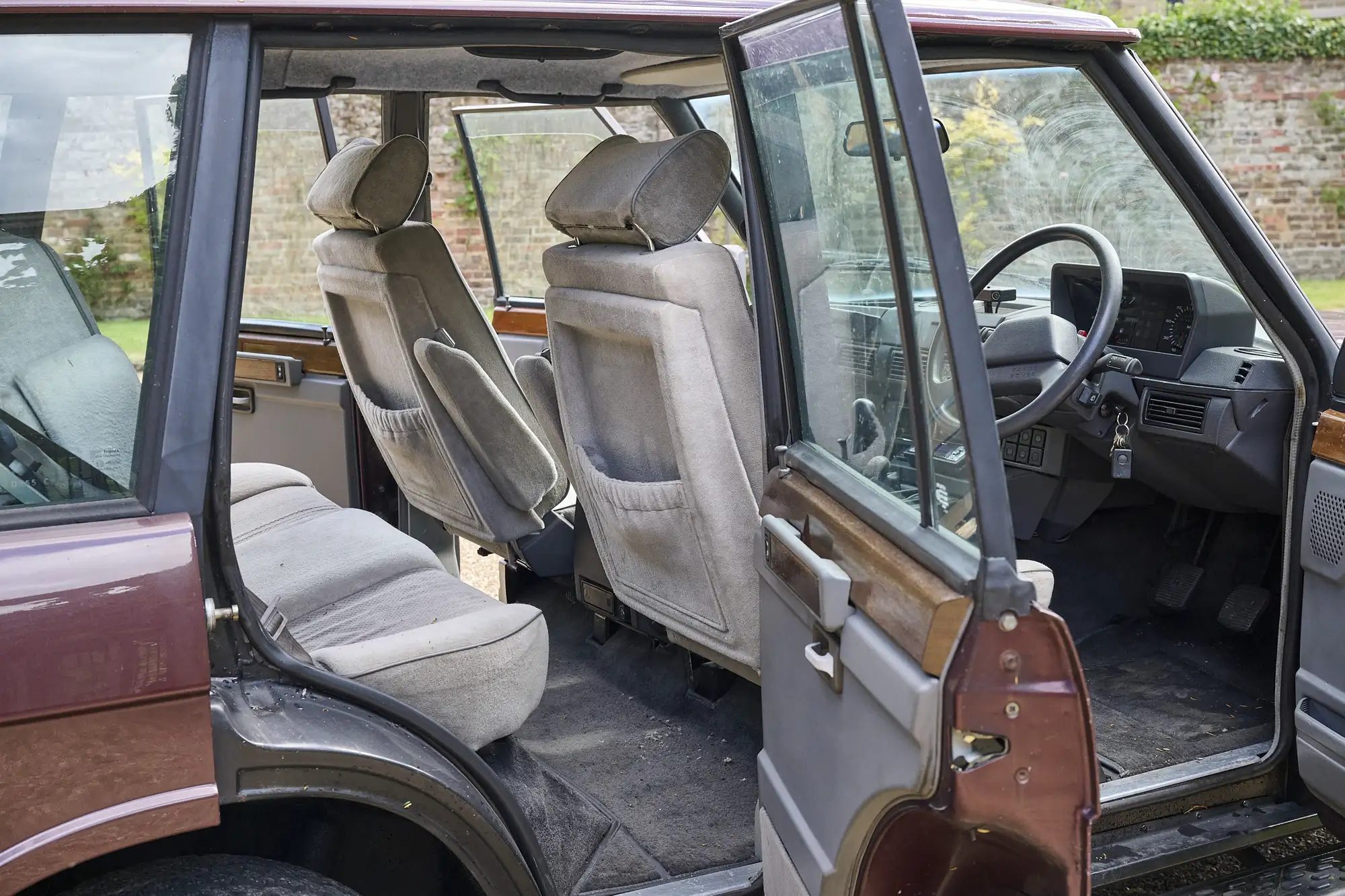 1987 Range Rover Vogue V8 3.5 EFi Manual-Sold