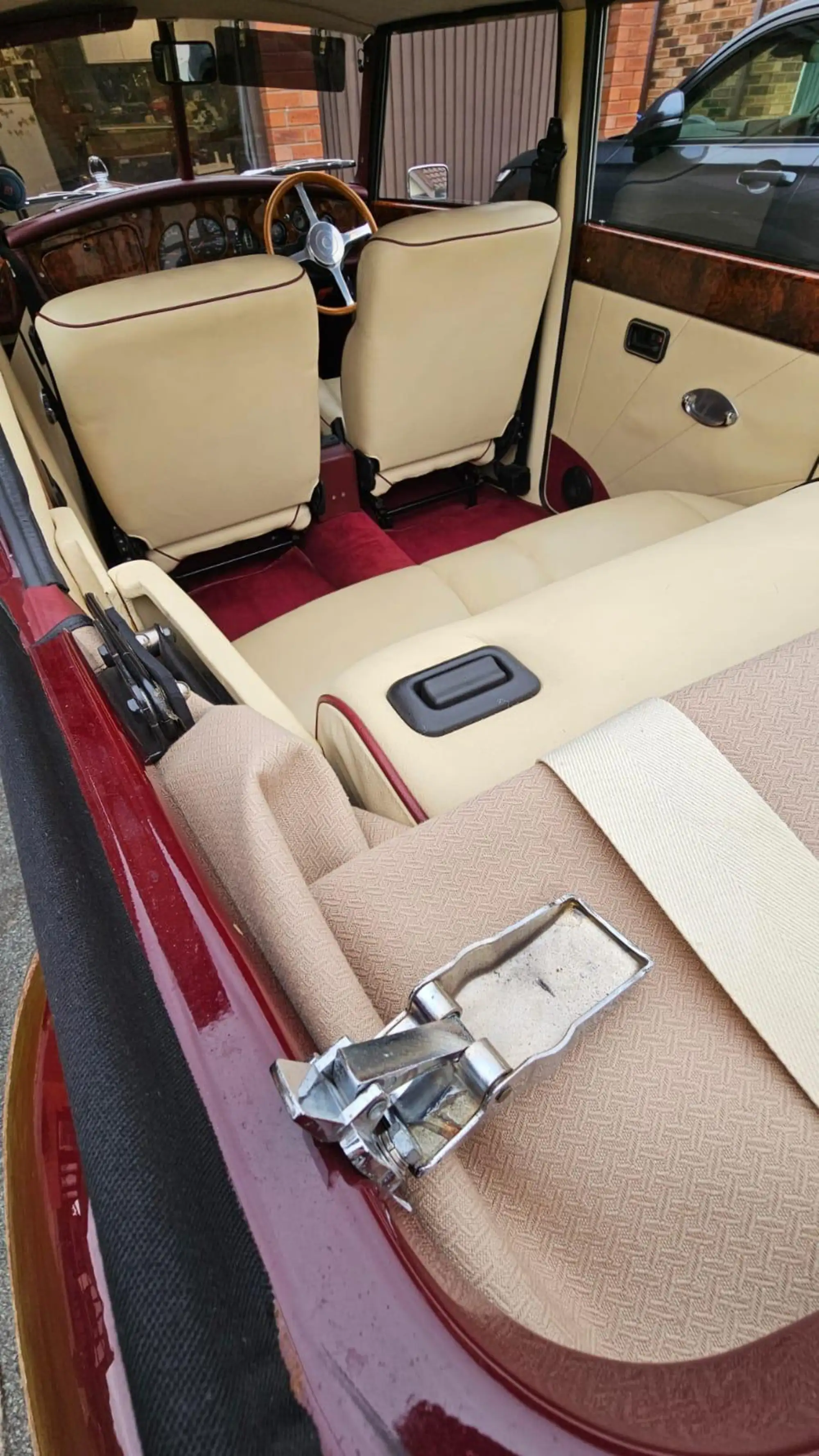Royale Windsor Landaulet 3.0 V6-Sold