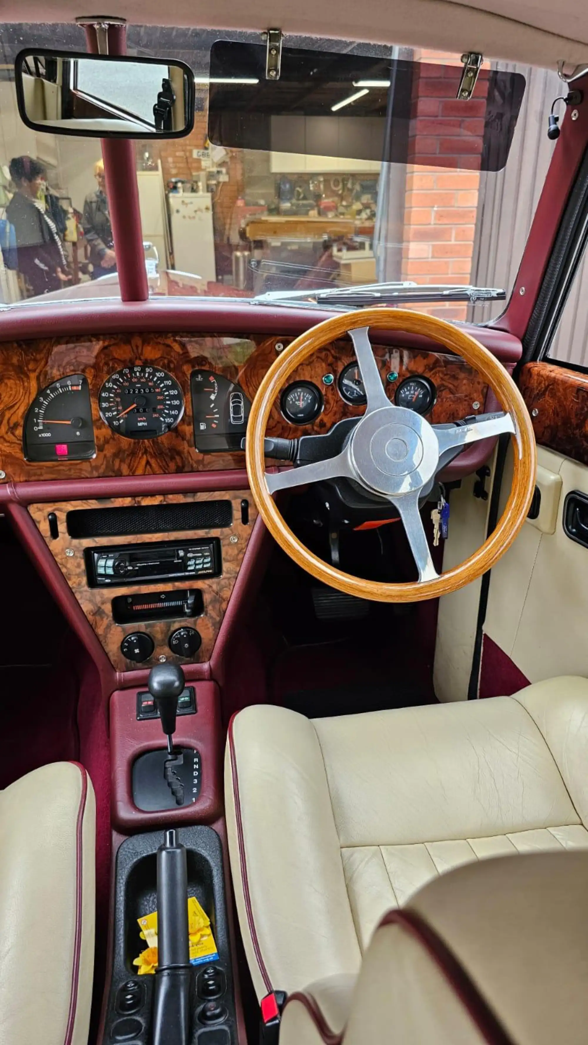 Royale Windsor Landaulet 3.0 V6-Sold