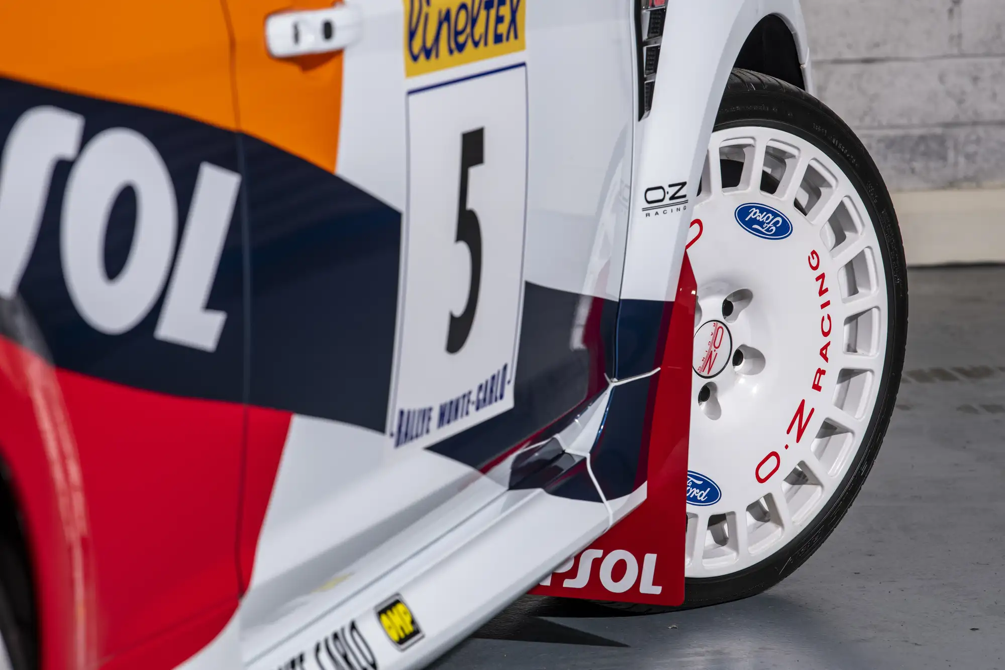 2010 Ford Focus RS Mk2-Sold