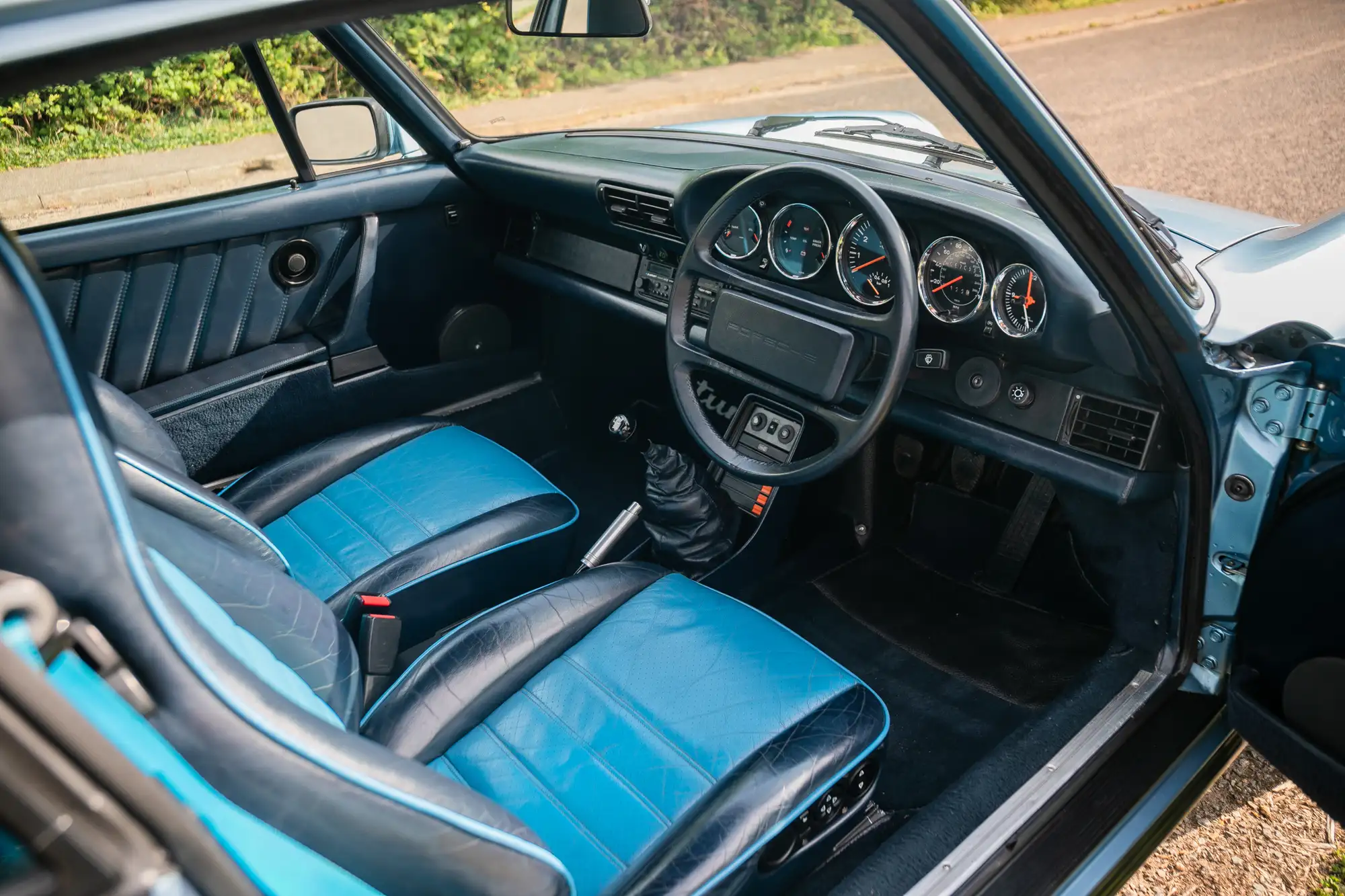 1985 Porsche 911 (930) 3.3 Turbo-Sold