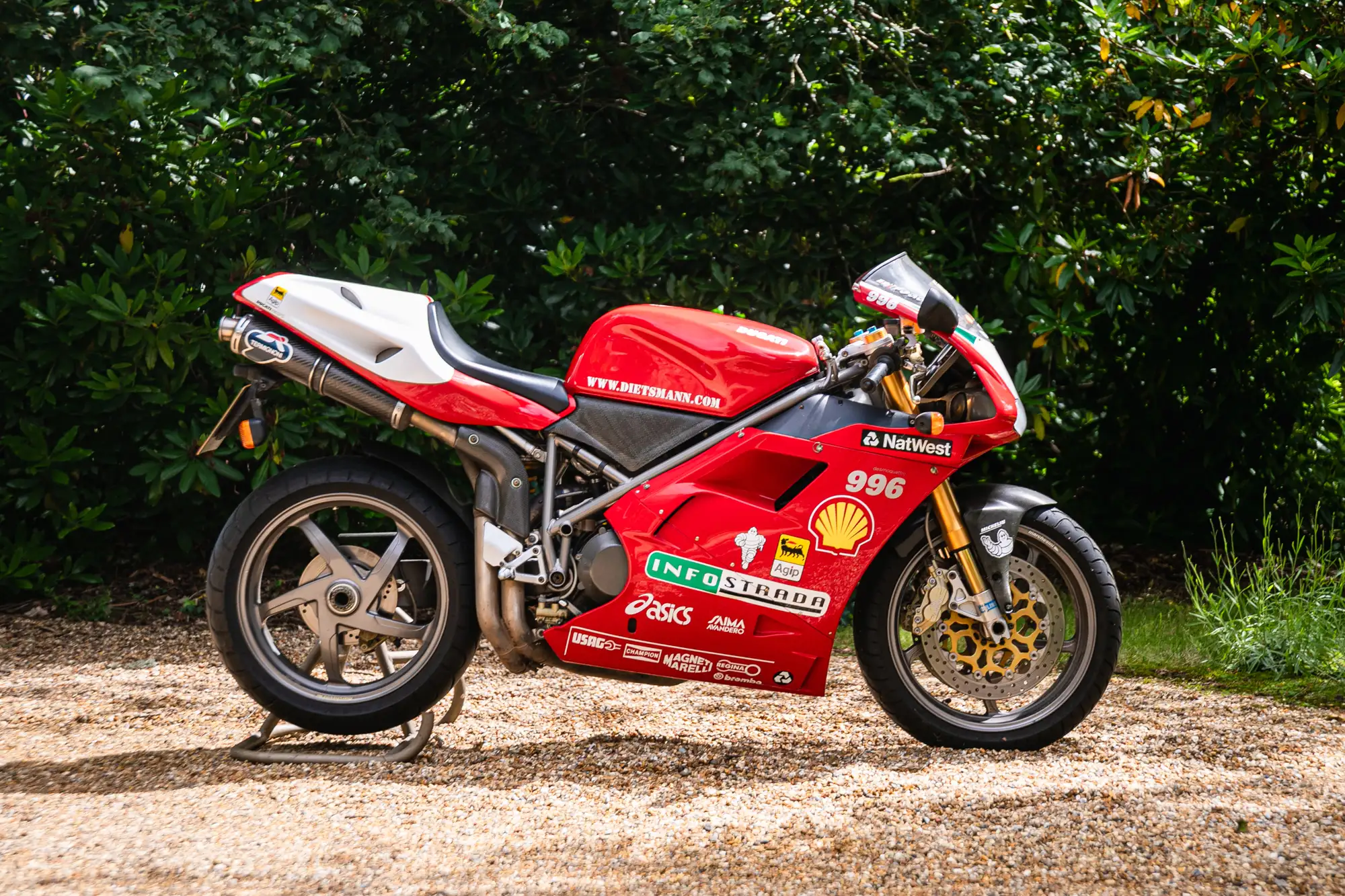 最初の  Ducati 2000 | Auctioneers Iconic 996 Race Fogarty SPS スケートボード