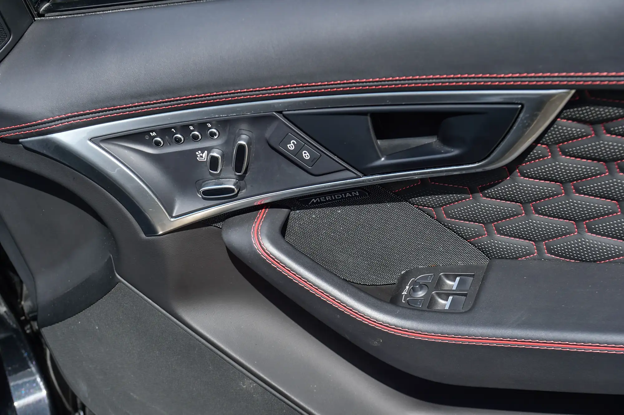 2017 Jaguar F-Type 5.0-litre V8 SVR Convertible -For Sale