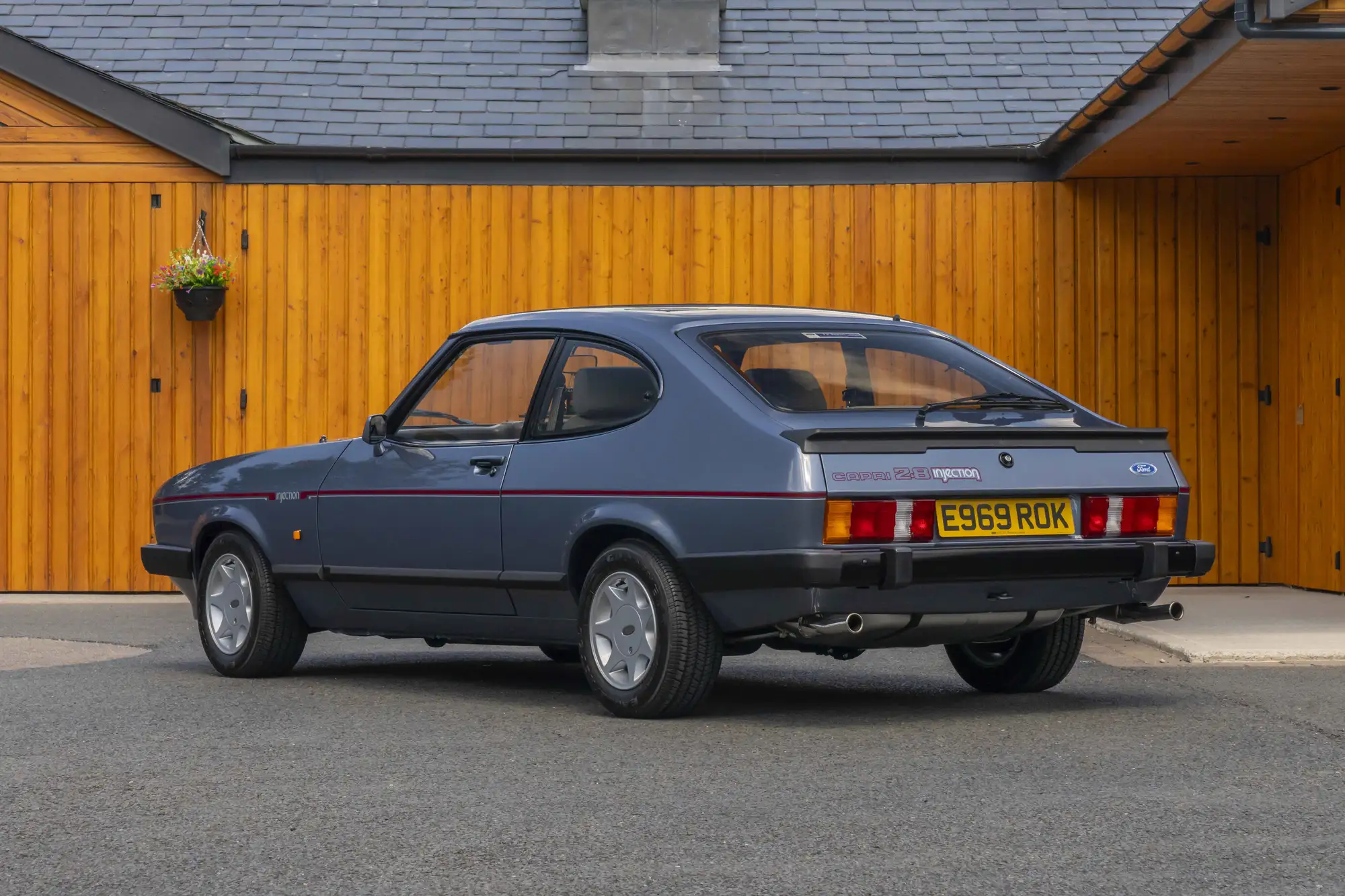 1987 Ford Capri 2.8 Injection-Sold