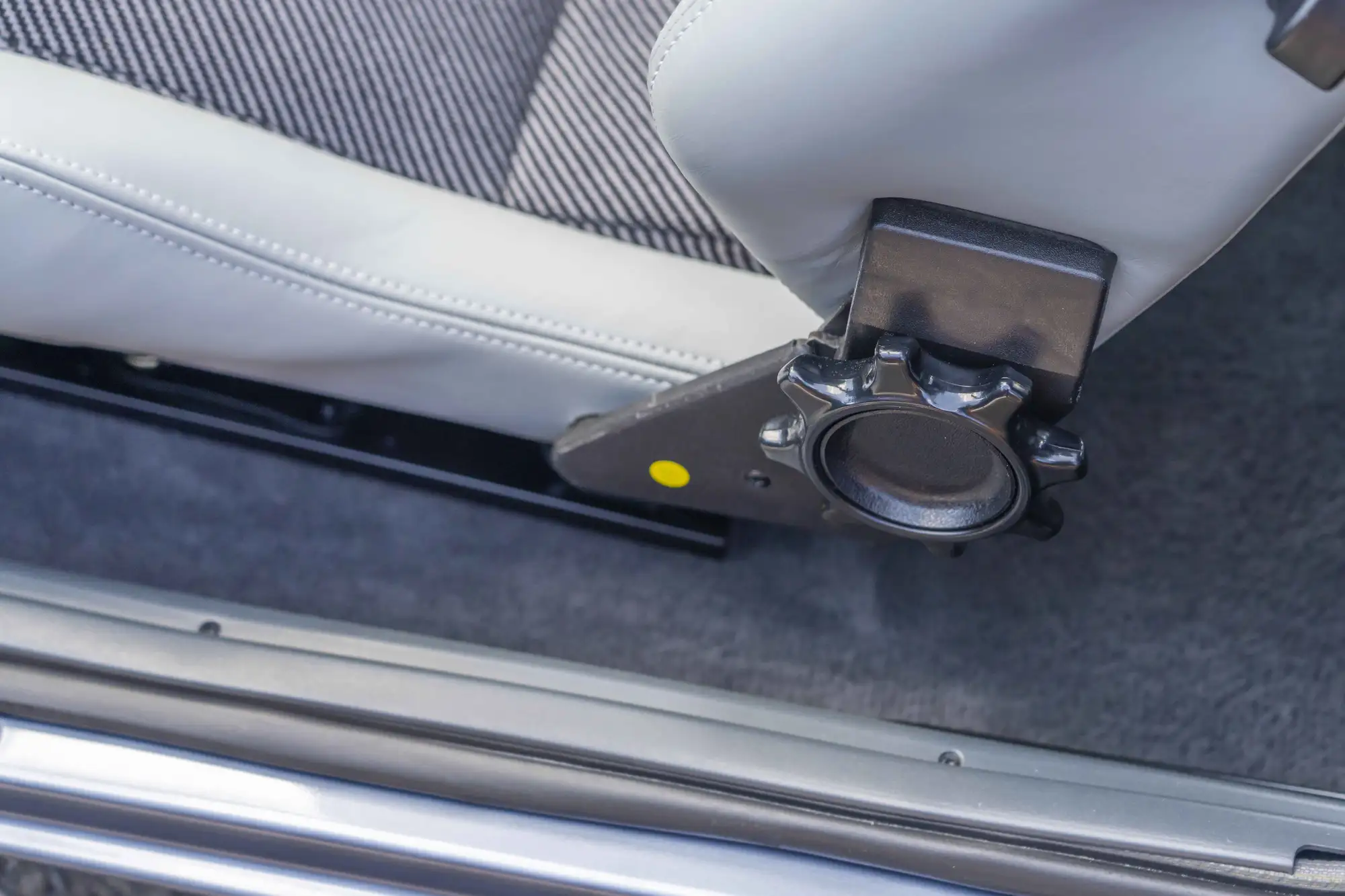 1987 Ford Capri 2.8 Injection-Sold