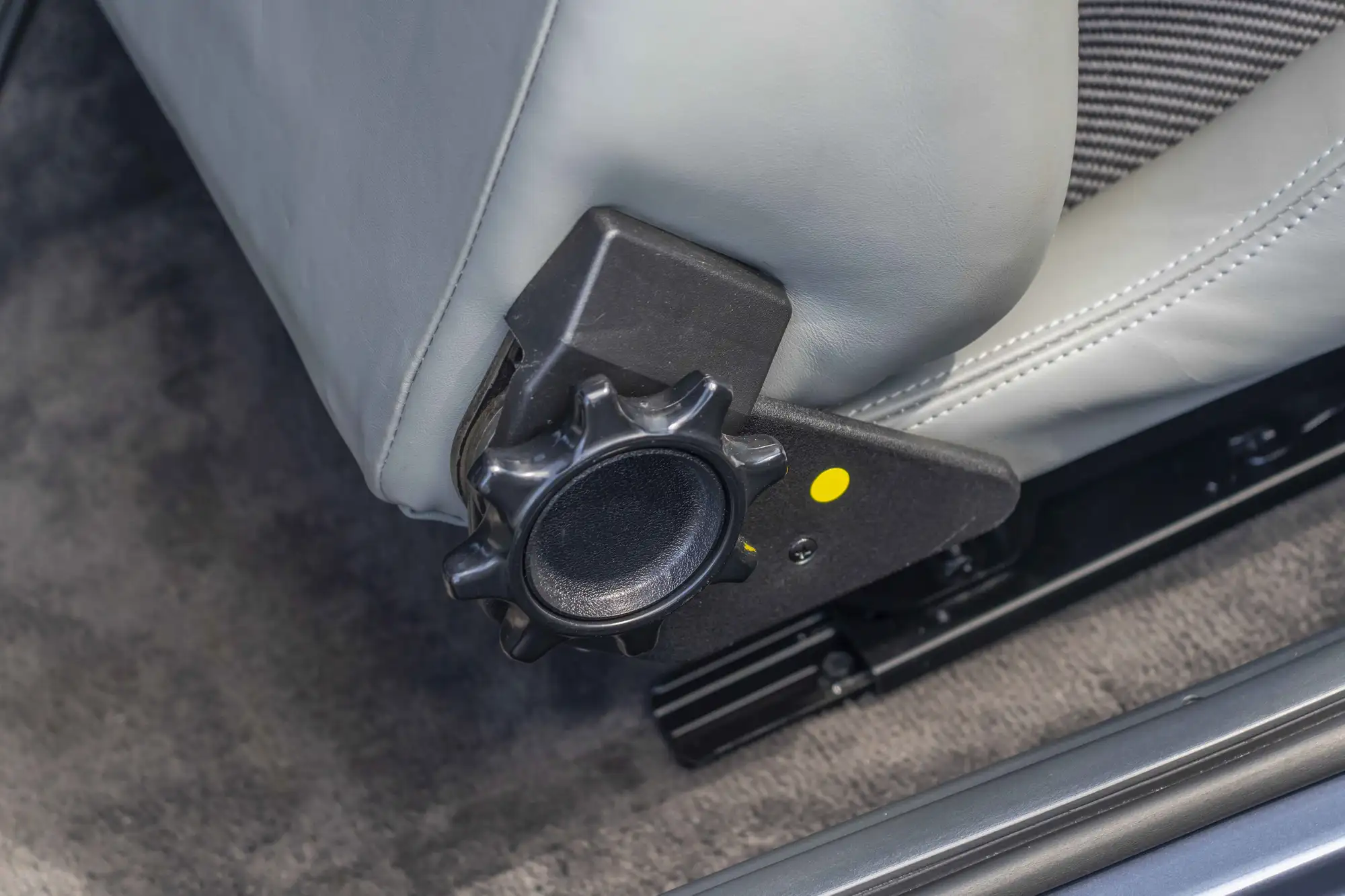 1987 Ford Capri 2.8 Injection-Sold