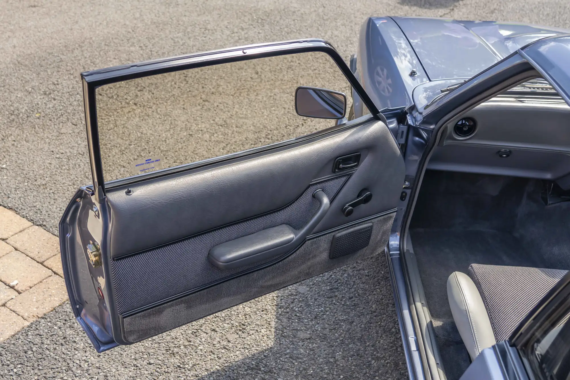 1987 Ford Capri 2.8 Injection-Sold