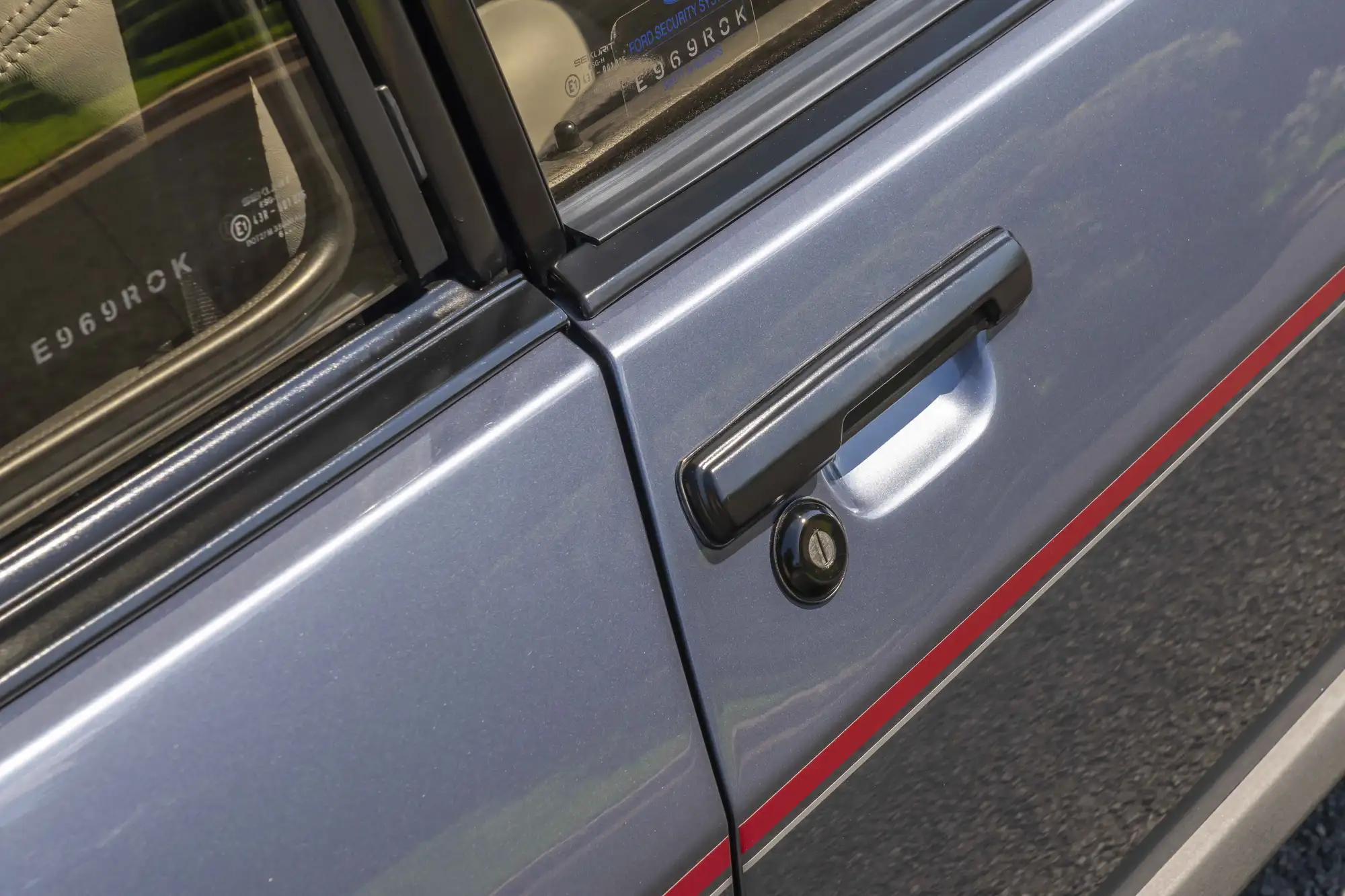 1987 Ford Capri 2.8 Injection-Sold