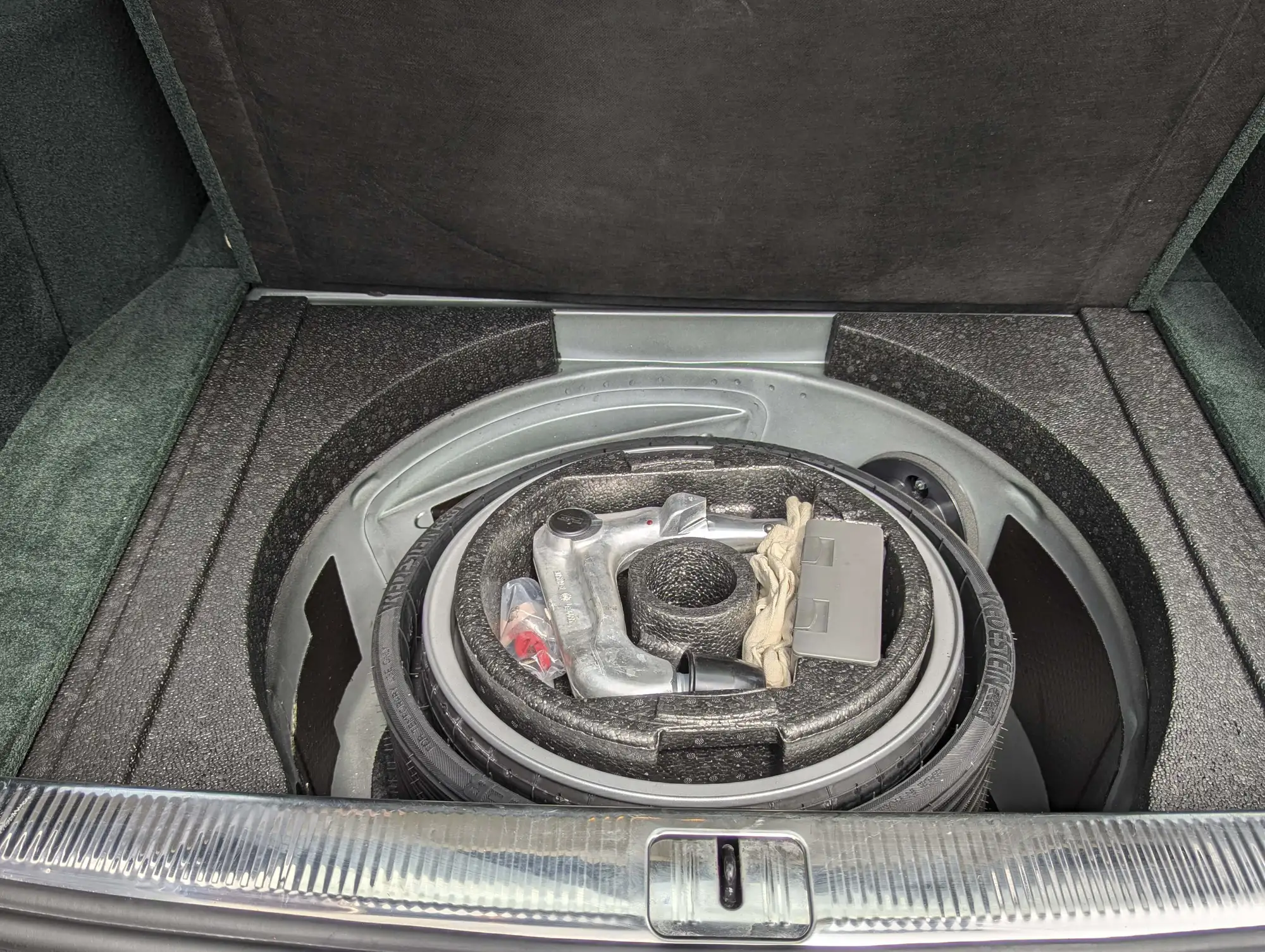 2004 Audi A6 All-Road 4.2 V8 - ex-Aga Kahn-Sold