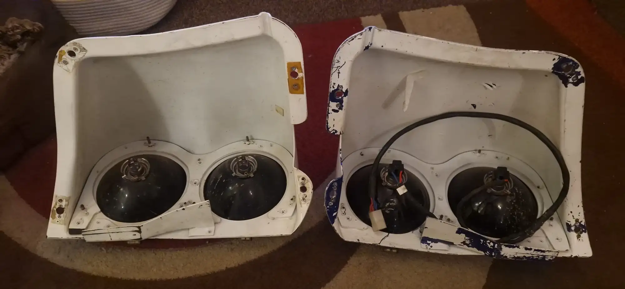 A Set of Subaru Impreza Prodrive PIAA 92-20 Lamps-Sold