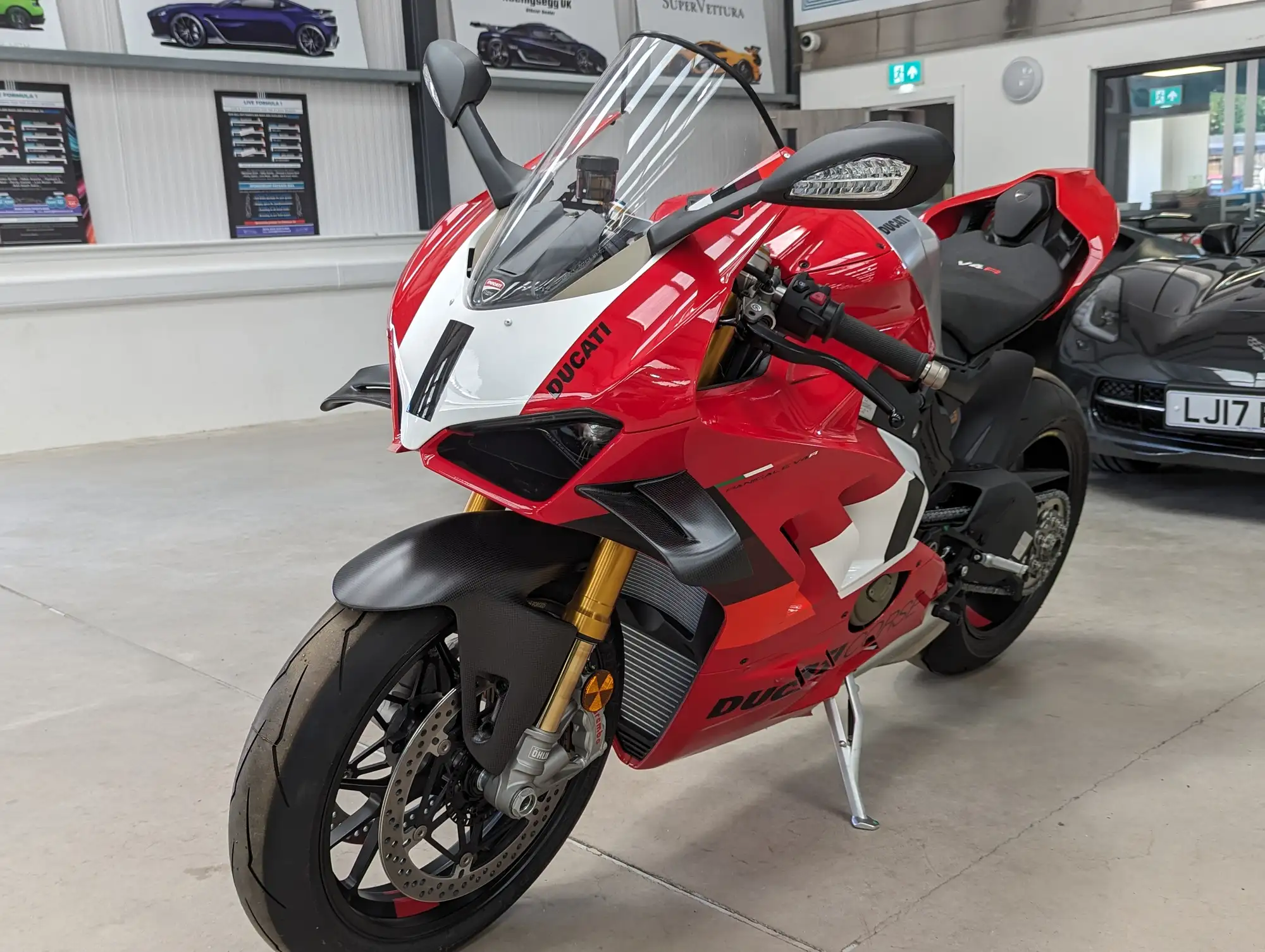 2023 Ducati Panigale V4R 998cc-For Sale