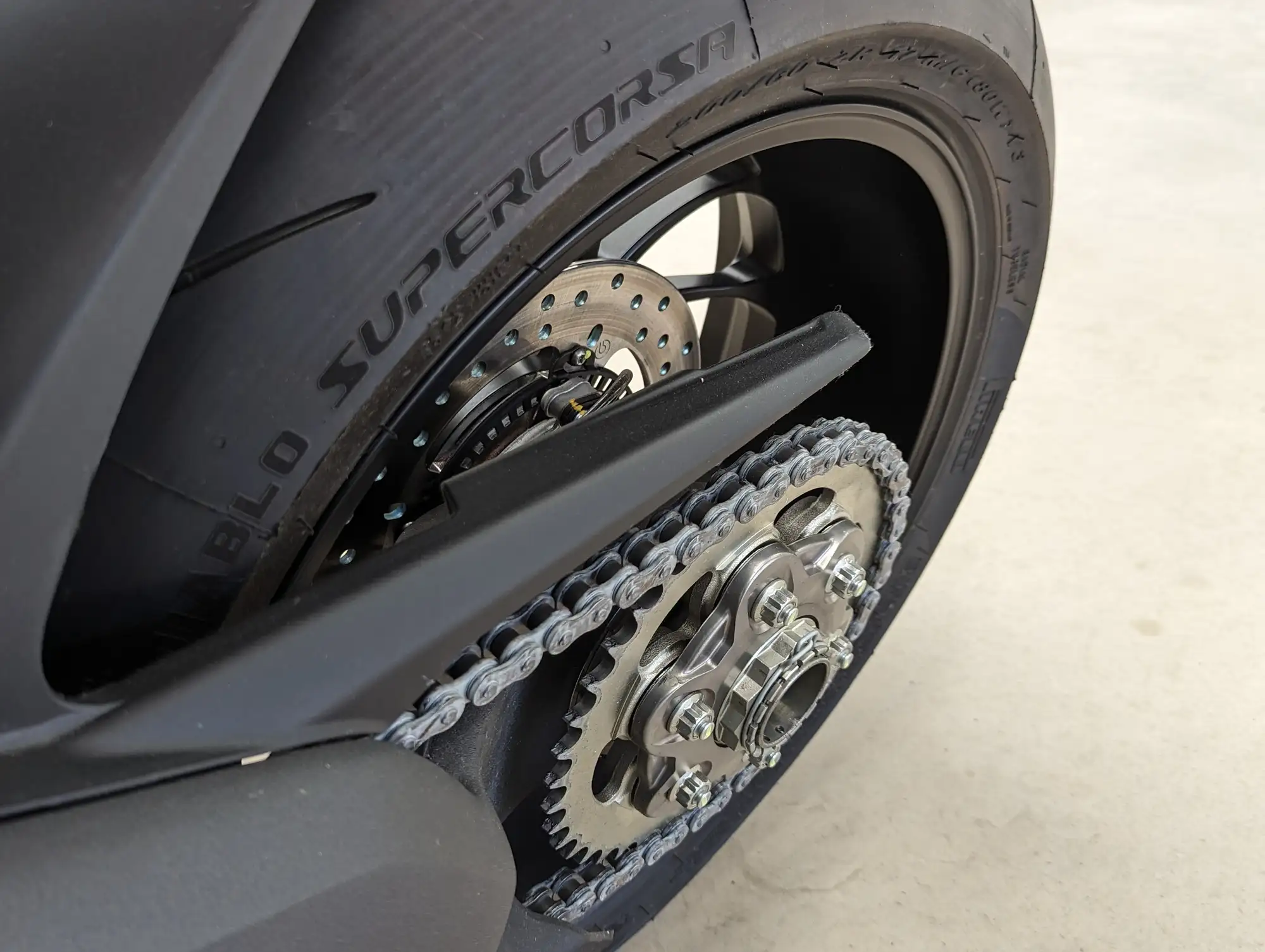 2023 Ducati Panigale V4R 998cc-For Sale