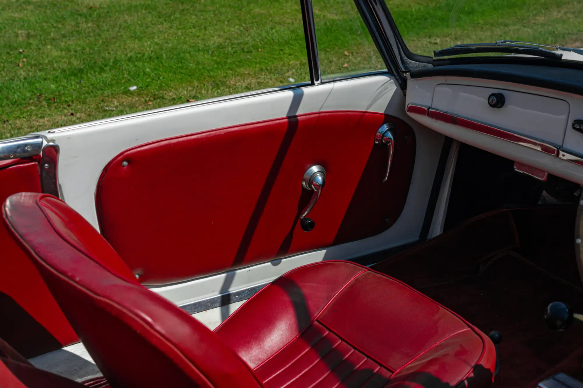 1963 Alfa Romeo Giulia Spider 1600-Sold